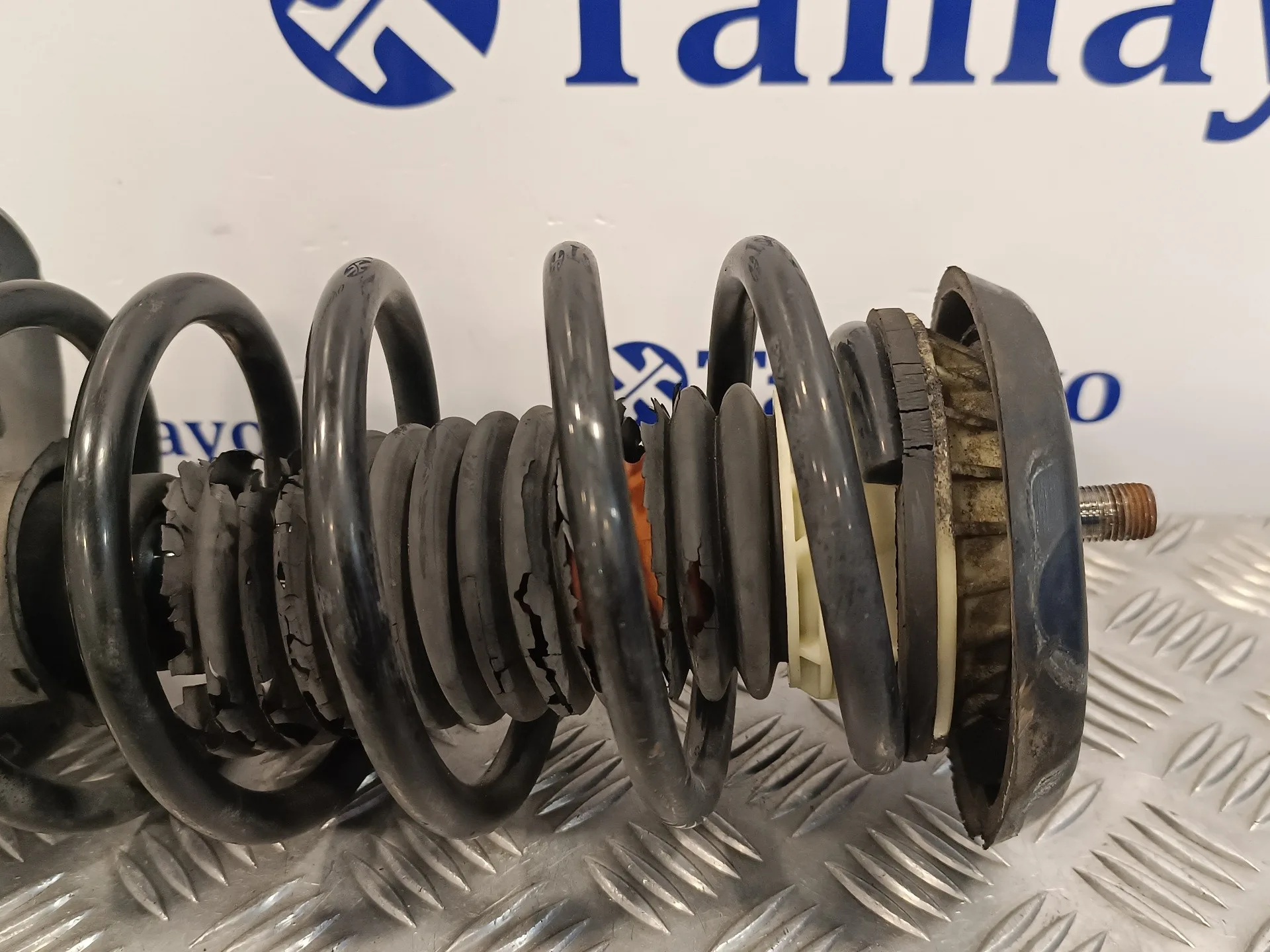Amortiguador Delantero Derecho para Peugeot 207 Cc
