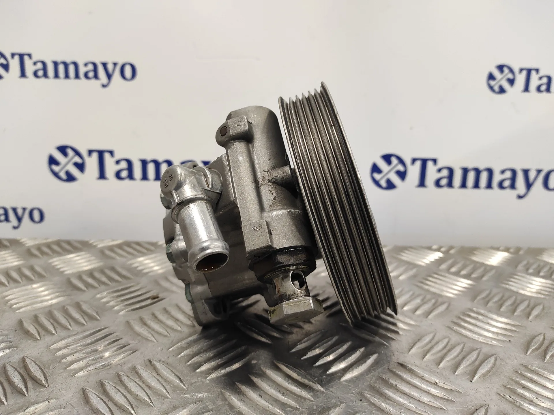 Bomba Direccion para Audi A6 Avant (4B5)
