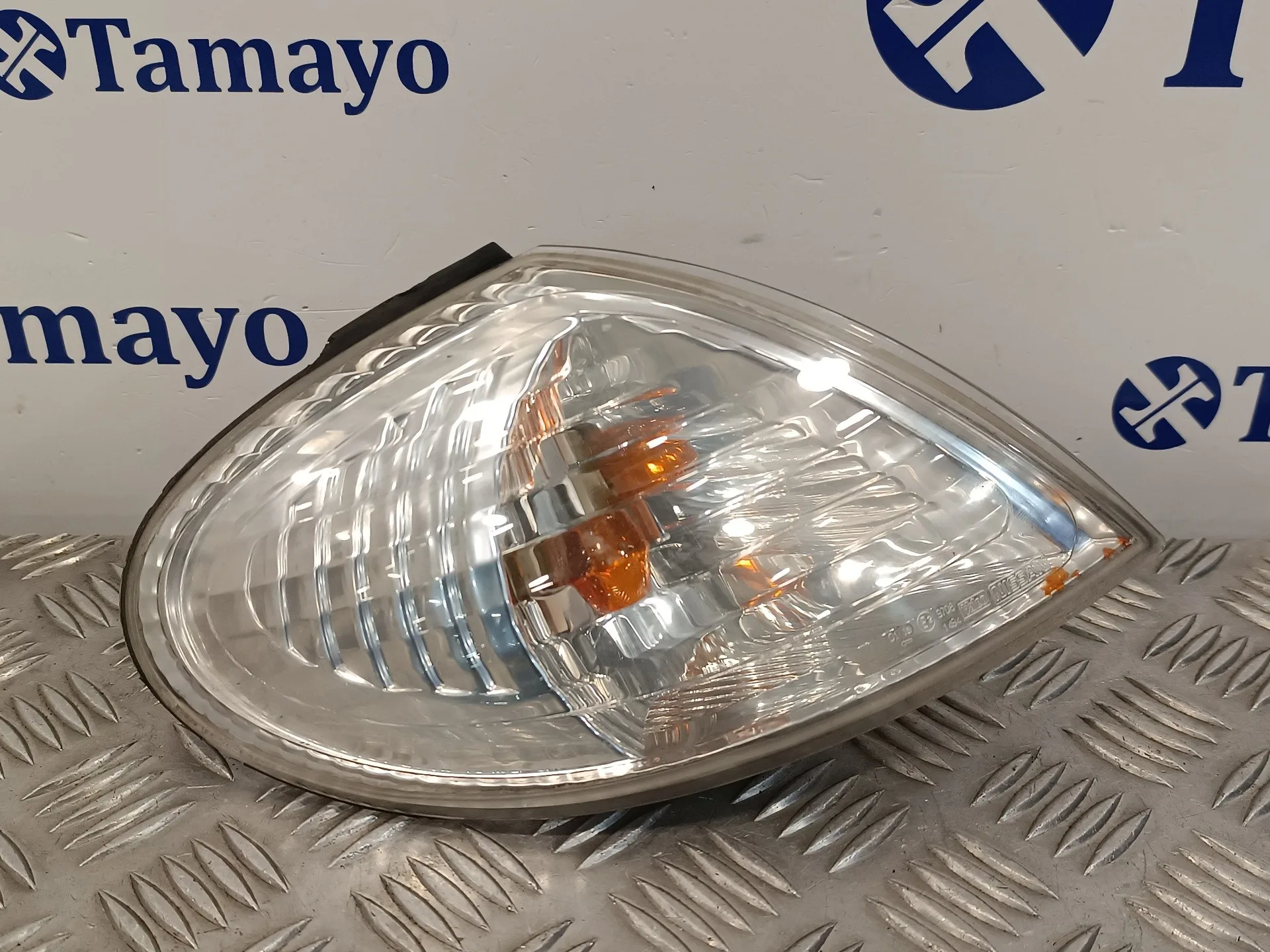 Piloto Delantero Derecho para Nissan Almera (N16/E)