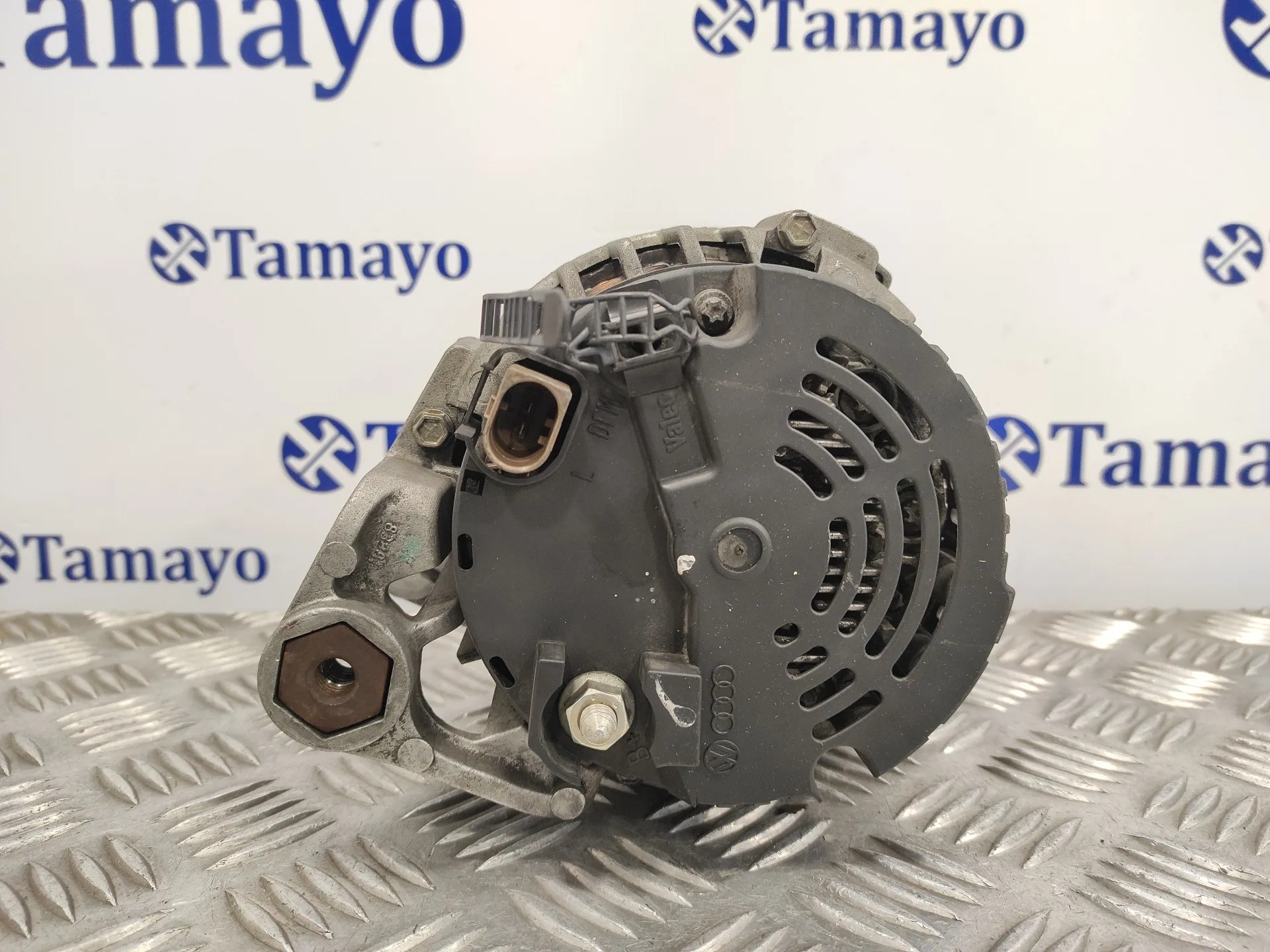 Alternador para Audi A6 Avant (4B5)