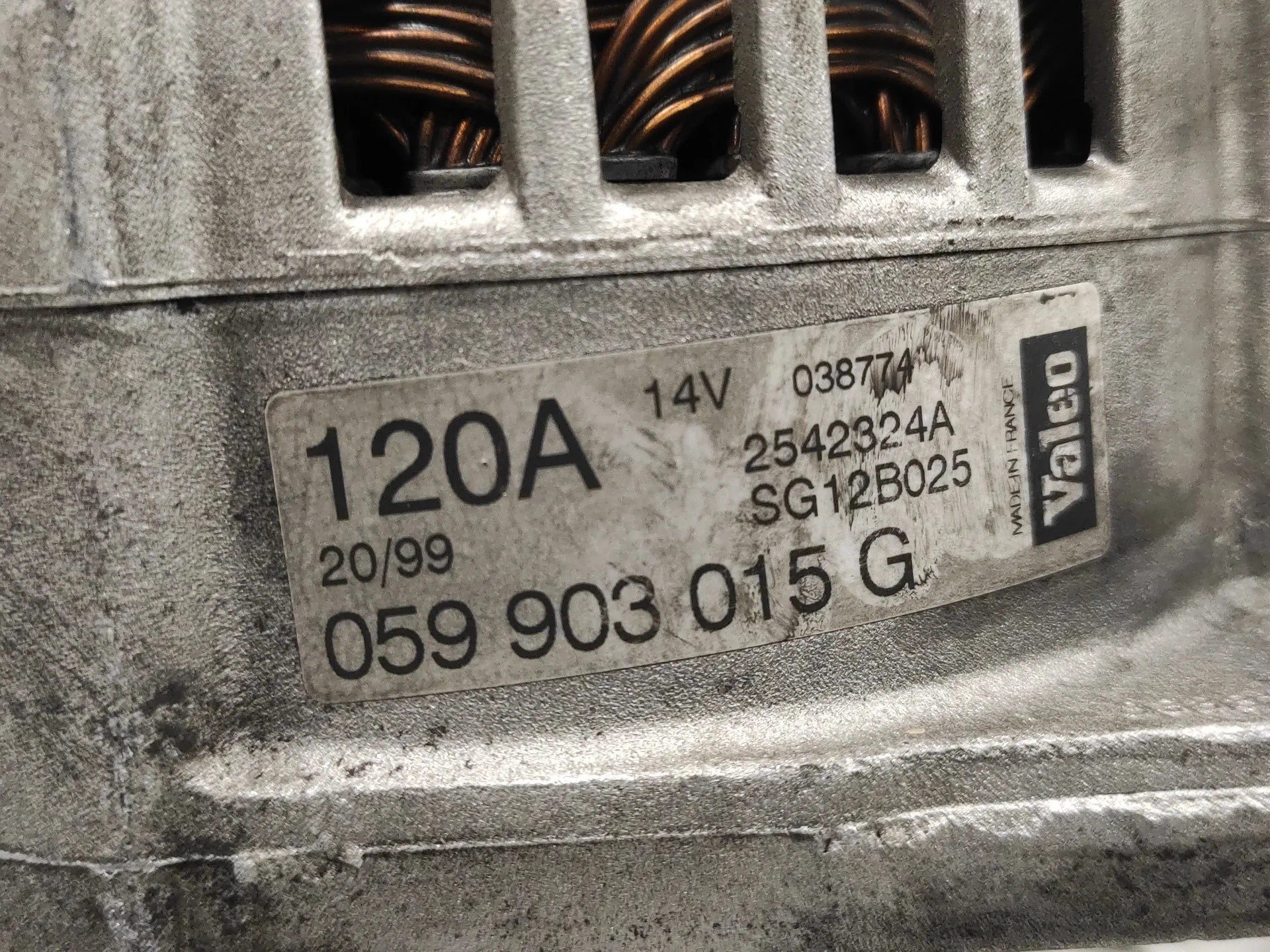 Alternador para Audi A6 Avant (4B5)