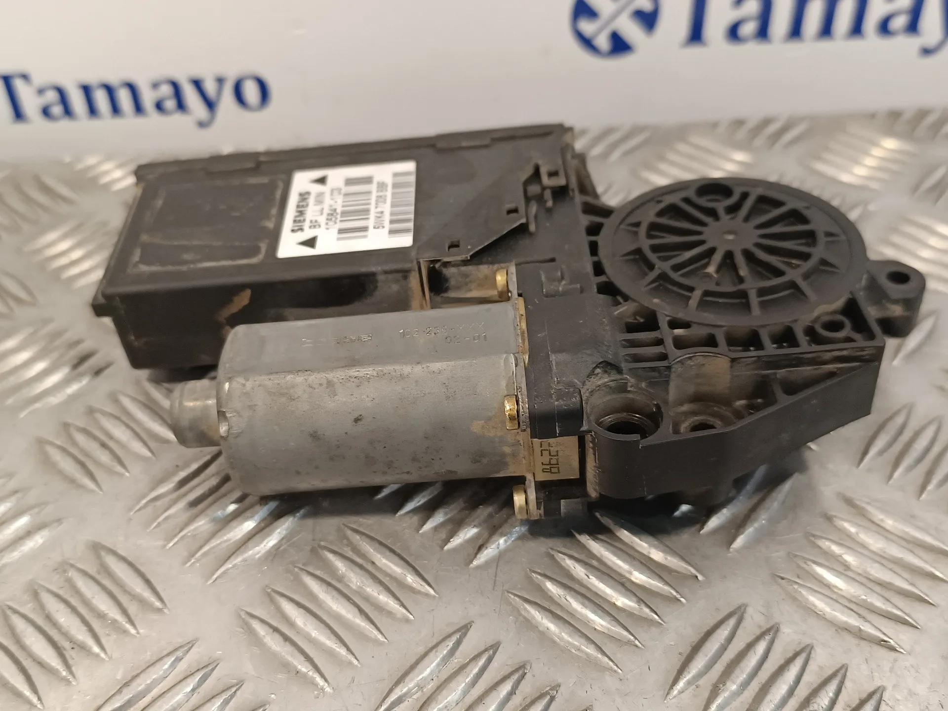 Motor Elevalunas Delantero Derecho para Audi A4 Berlina (8E)