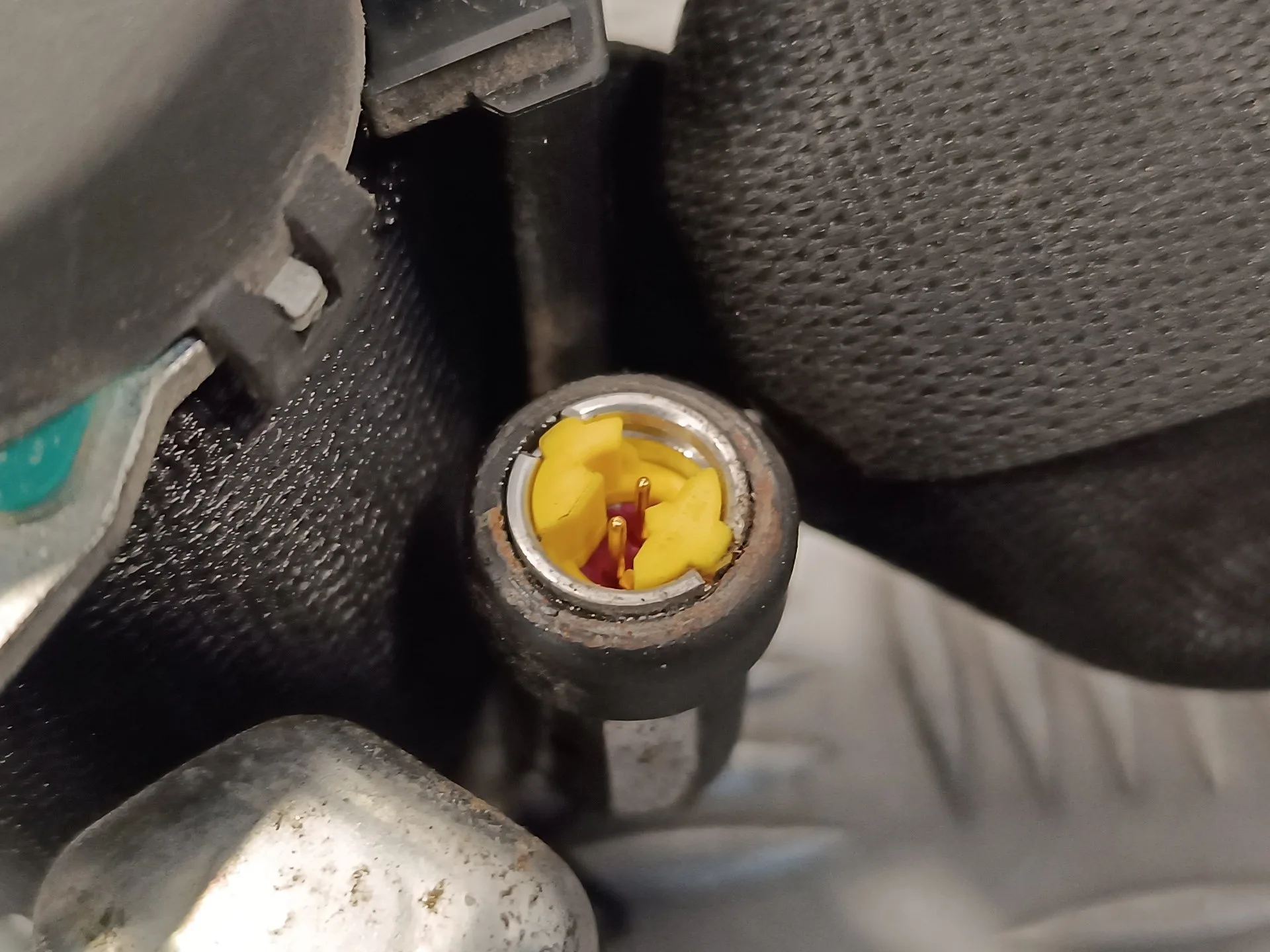 Cinturon Seguridad Delantero Derecho para Mercedes-Benz Clase B (W245)