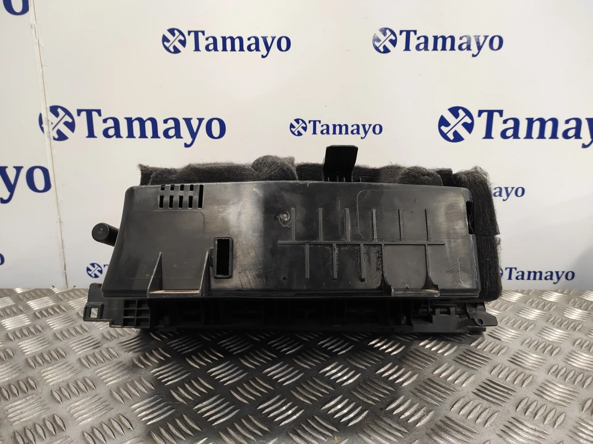 Guantera para Mercedes-Benz Clase B (W245)