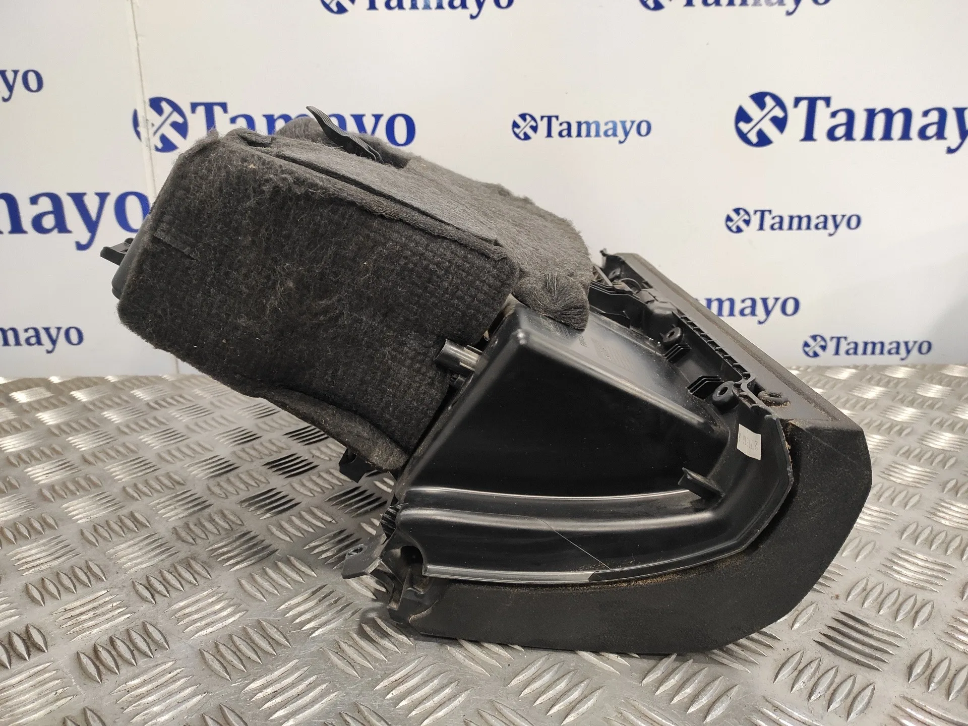 Guantera para Mercedes-Benz Clase B (W245)