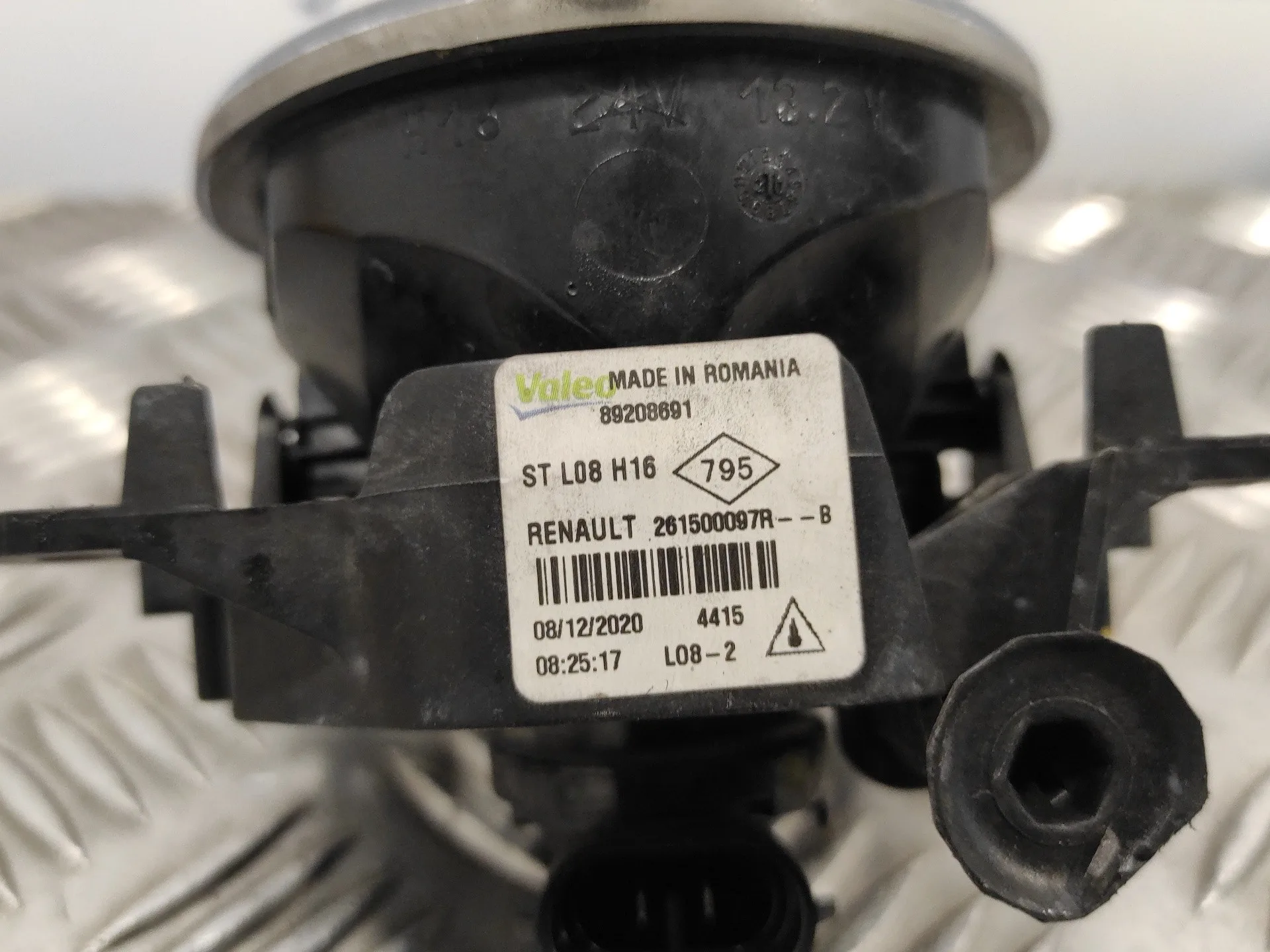 Faro Antiniebla Derecho para Dacia Sandero