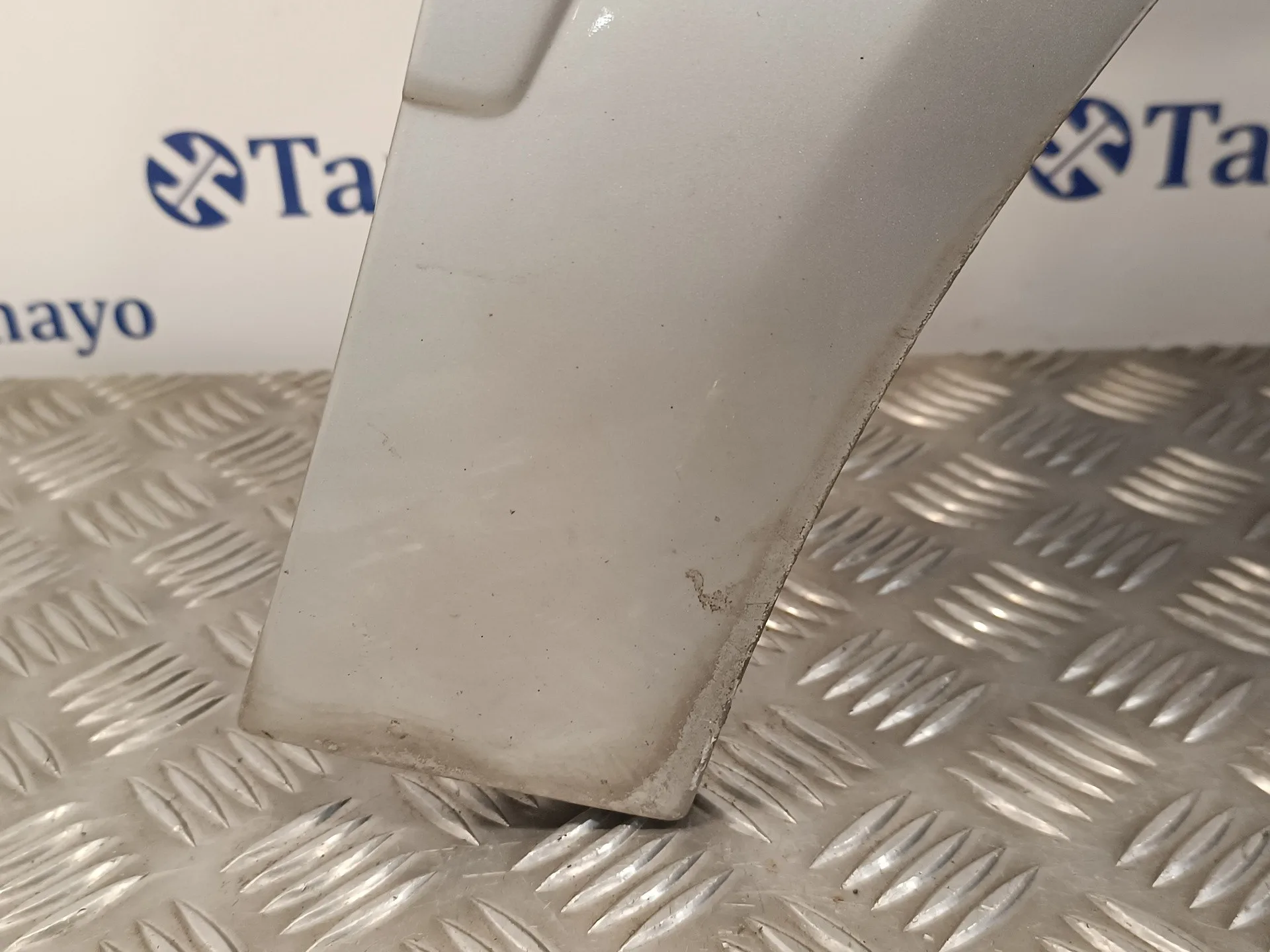 Aleta Delantera Derecha para Opel Astra H Berlina
