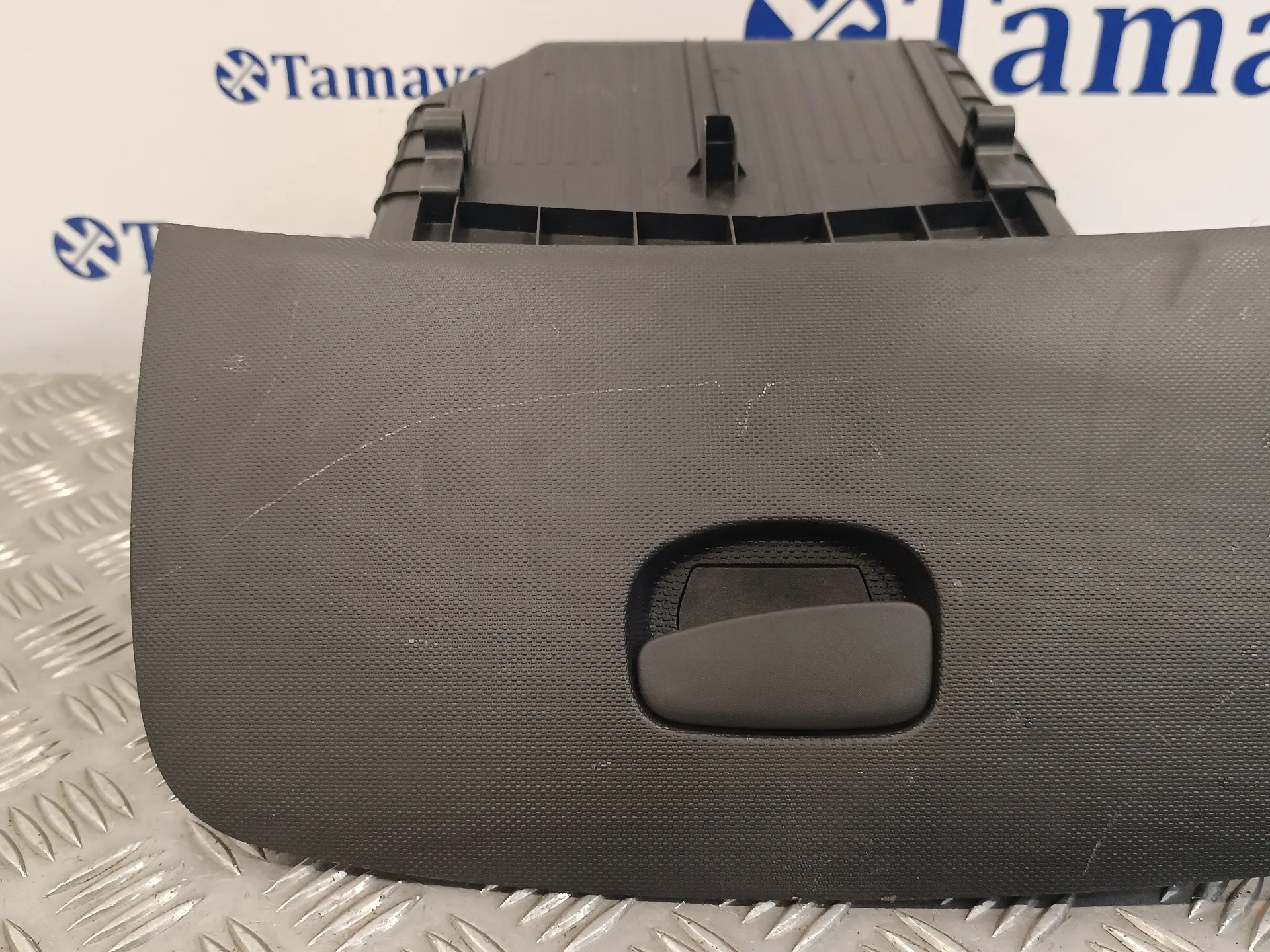 Guantera para Renault Clio Iv