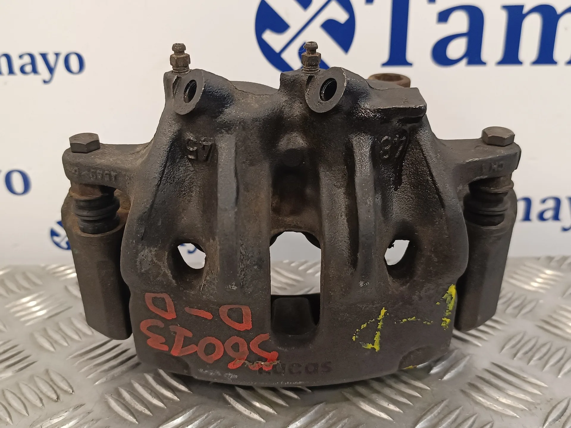 Pinza Freno Delantera Derecha para Peugeot Boxer Caja Cerr. Techo Sobreelev. (Rs3700)(230)(->'02)