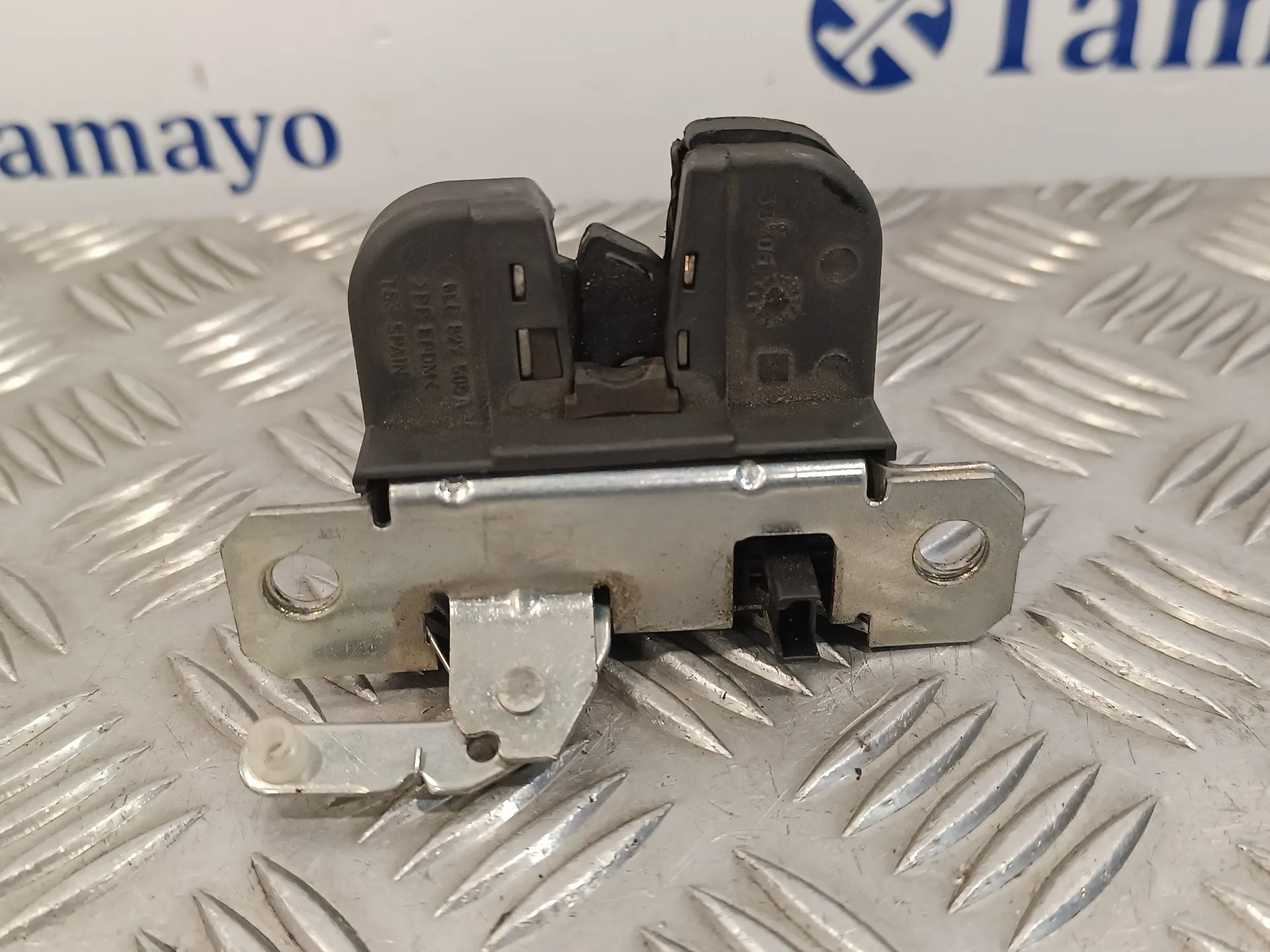 Cerradura Maletero / Porton para Seat Ibiza (6L1)