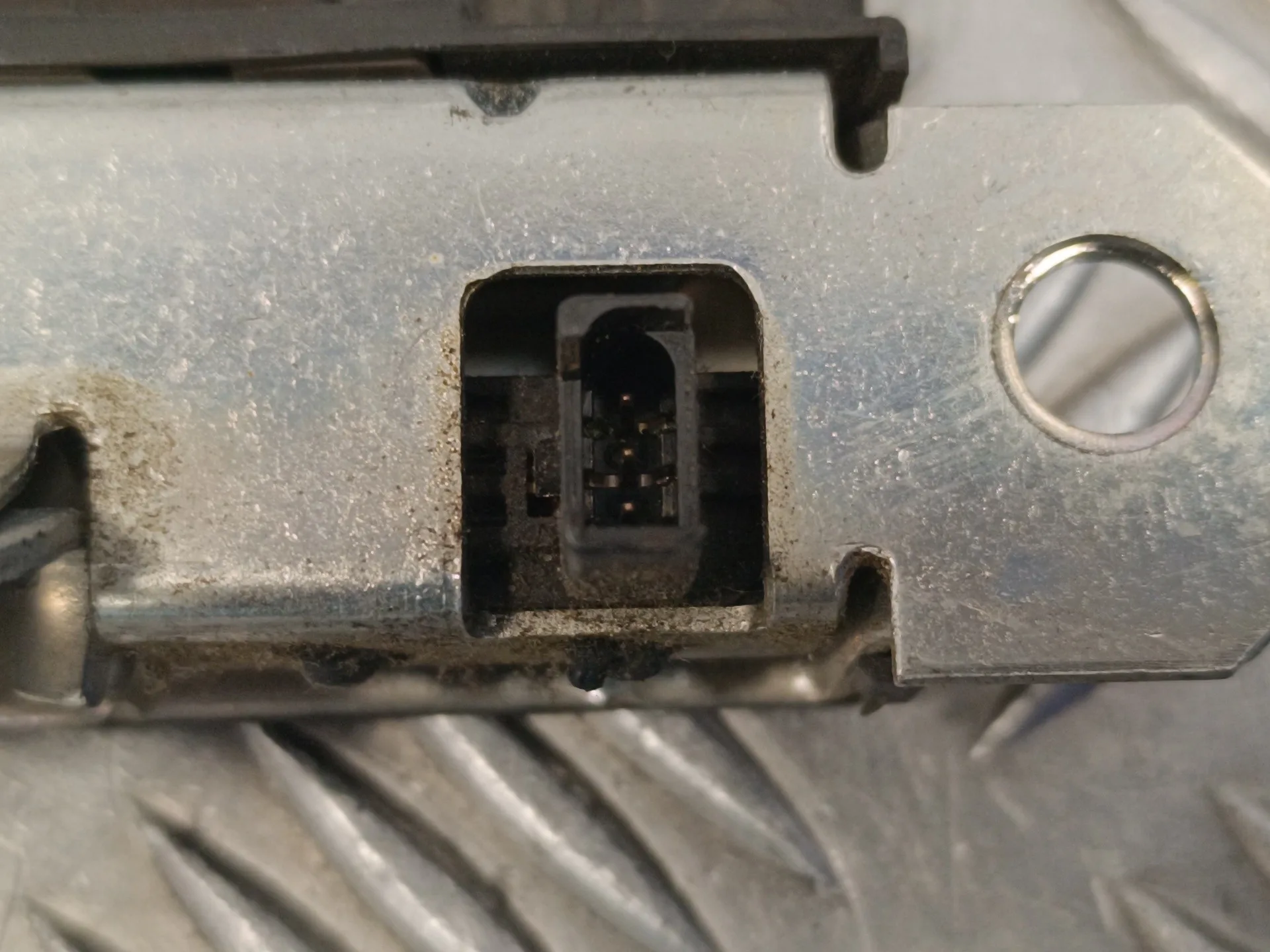 Cerradura Maletero / Porton para Seat Ibiza (6L1)