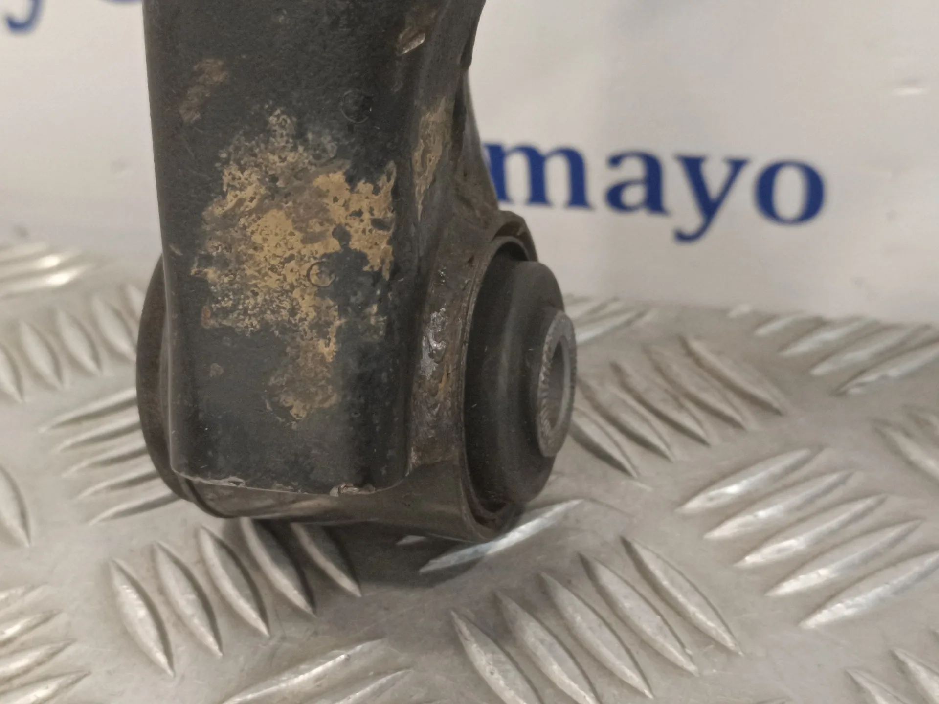 Brazo Suspension Inferior Delantero Derecho para Ssangyong Actyon