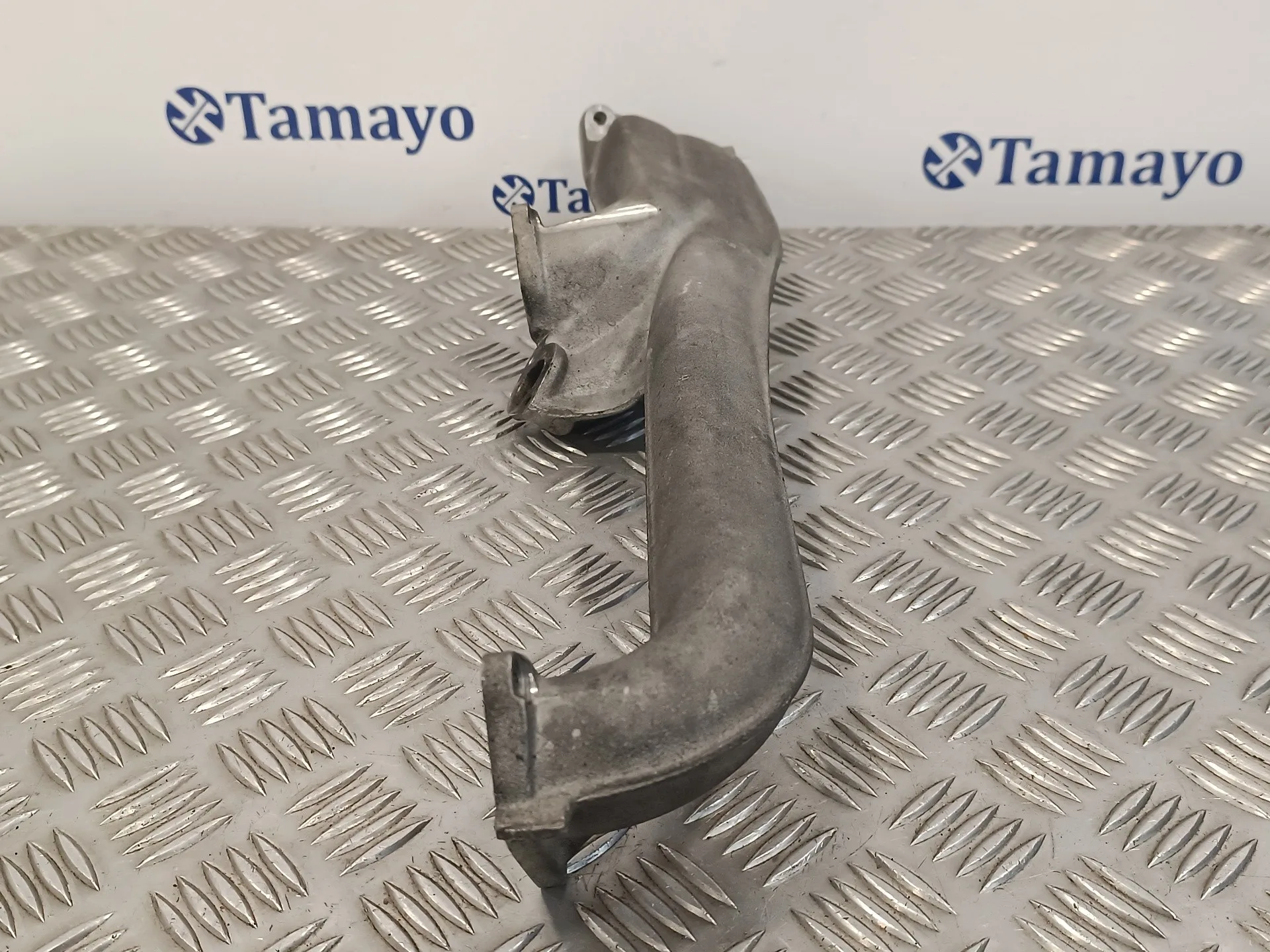 Tubo para Audi A6 Berlina (4B2)