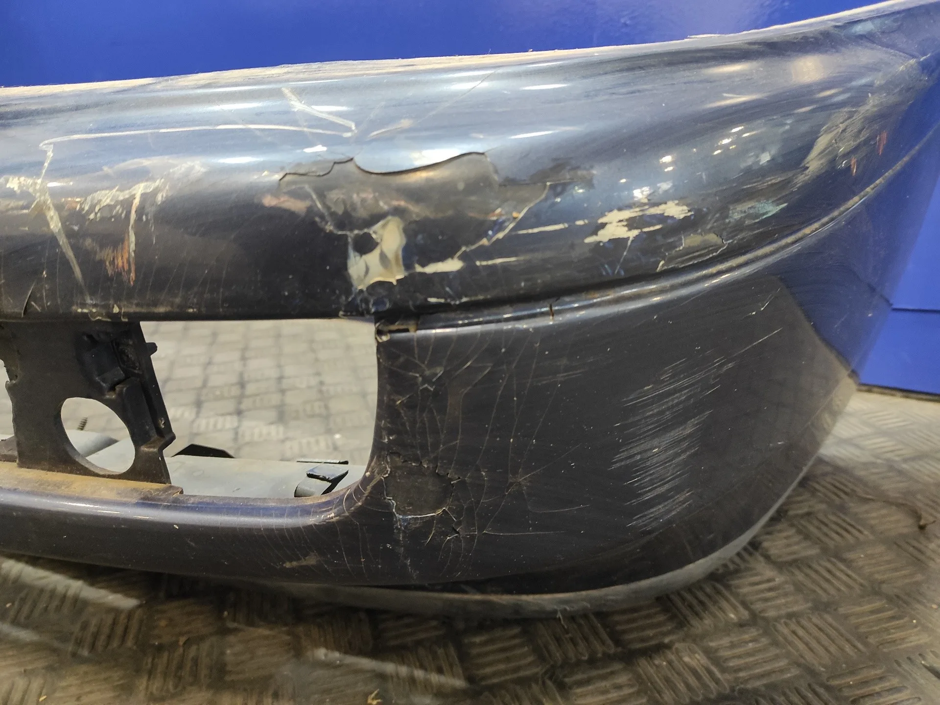 Paragolpes Delantero para Volkswagen Passat Berlina (3A2)