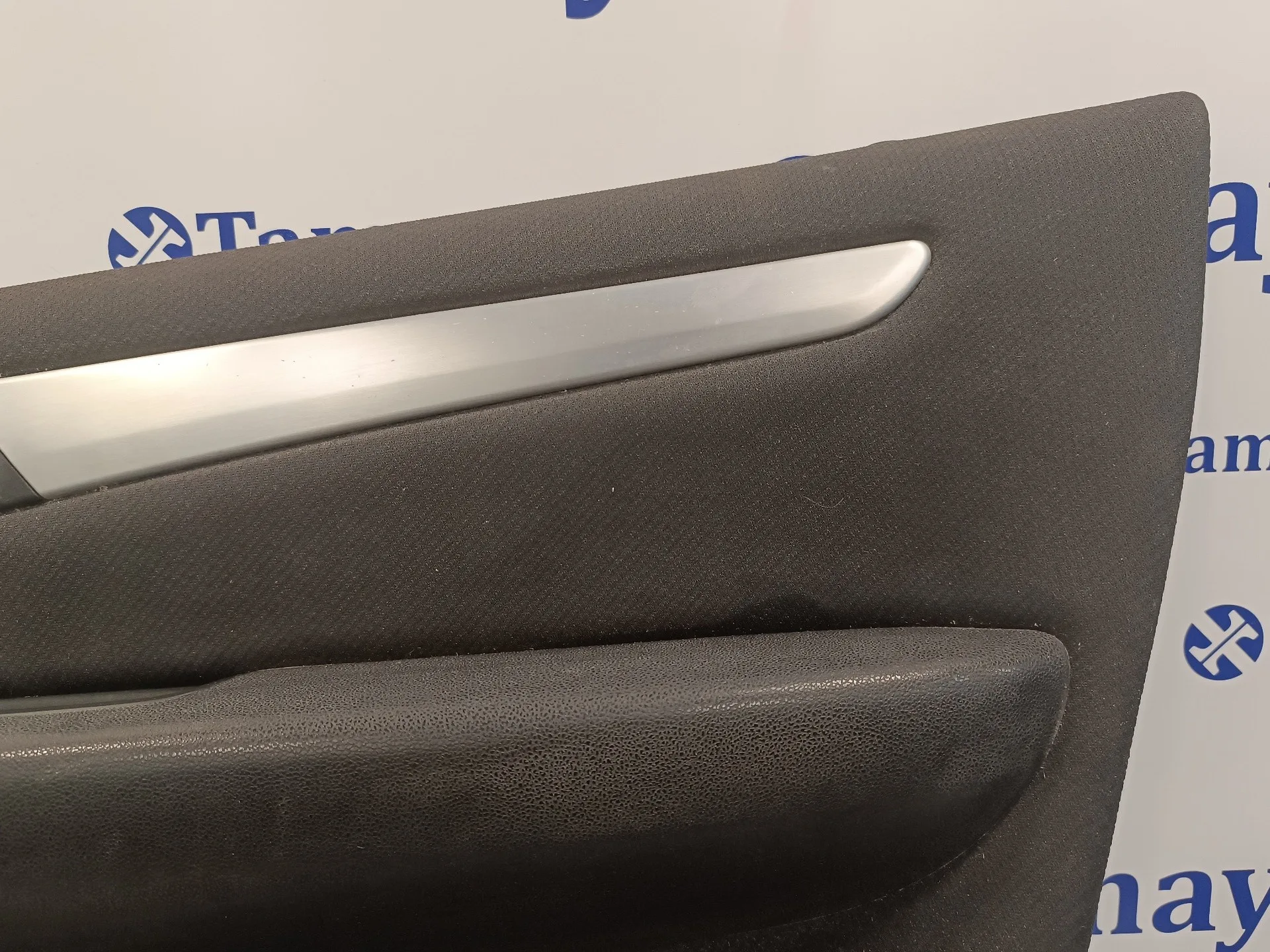 Guarnecido Puerta Delantera Derecha para Mercedes-Benz Clase B (W245)