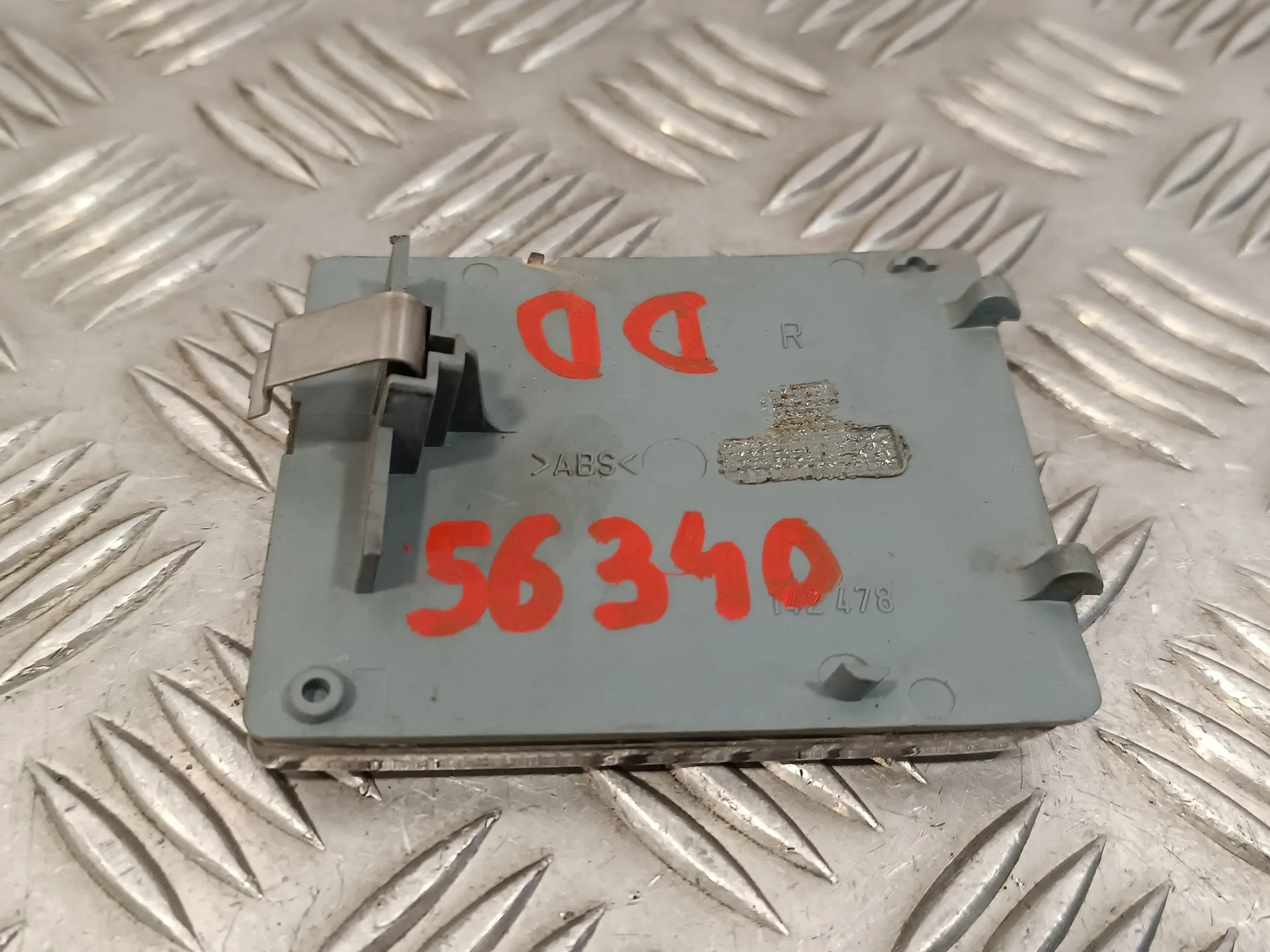 Piloto Delantero Derecho para Volkswagen Passat Berlina (3A2)