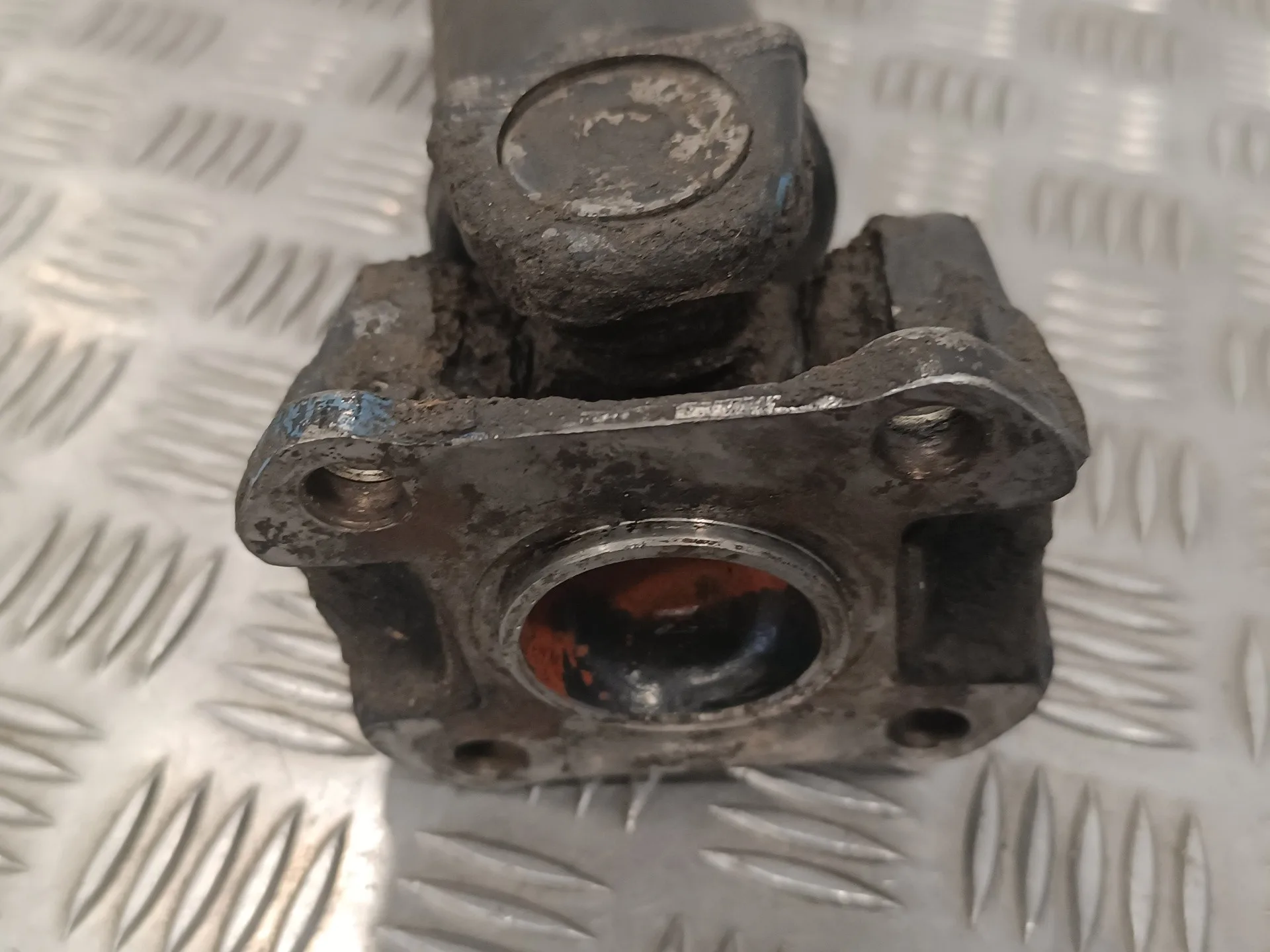 Transmision Central Delantera para Toyota Land Cruiser (J7)