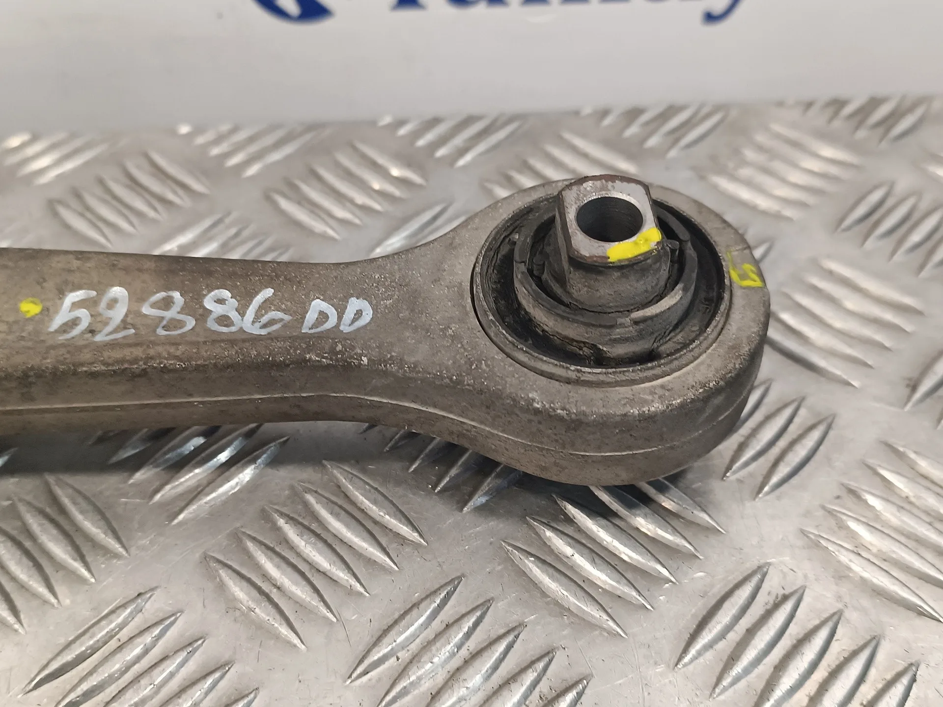 Brazo Suspension Inferior Delantero Derecho para Audi A4 Berlina (8E)