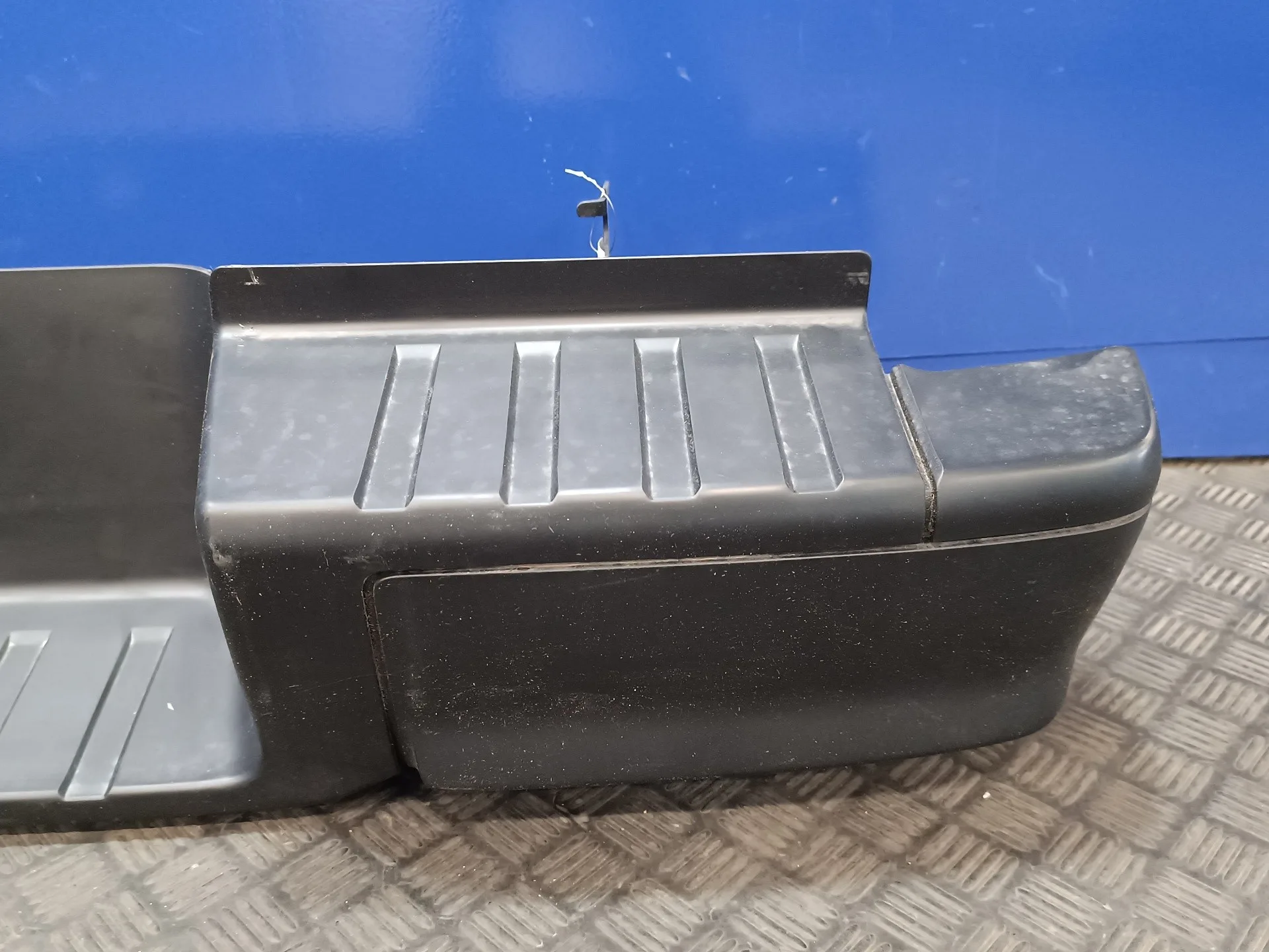 Paragolpes Trasero para Isuzu D-Max