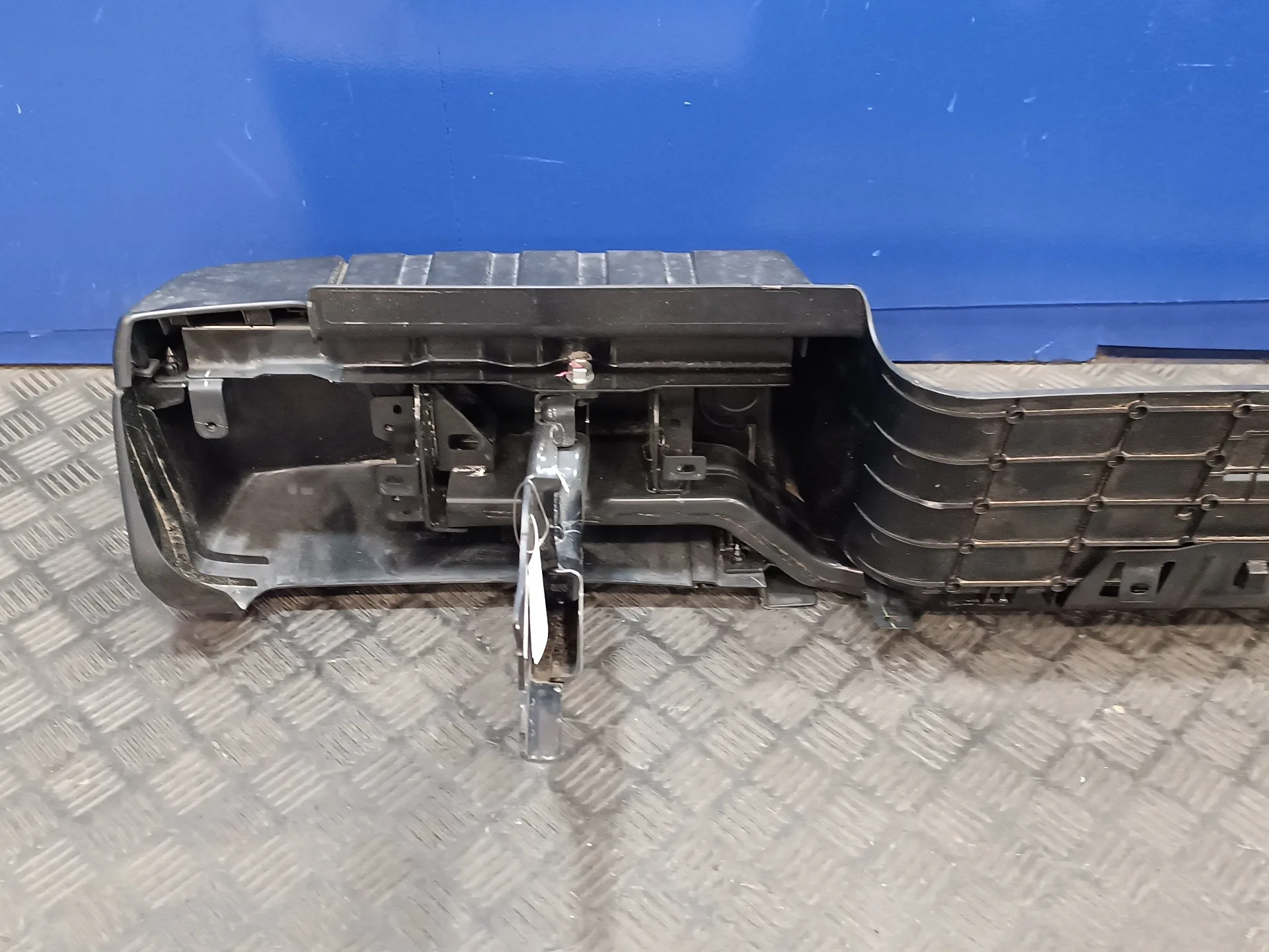 Paragolpes Trasero para Isuzu D-Max