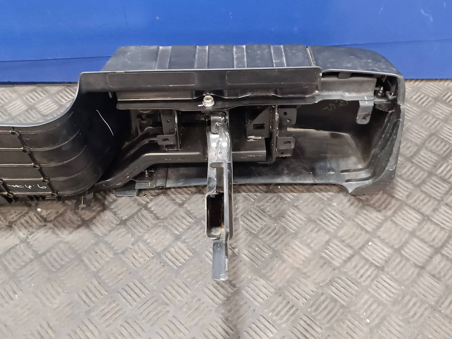 Paragolpes Trasero para Isuzu D-Max