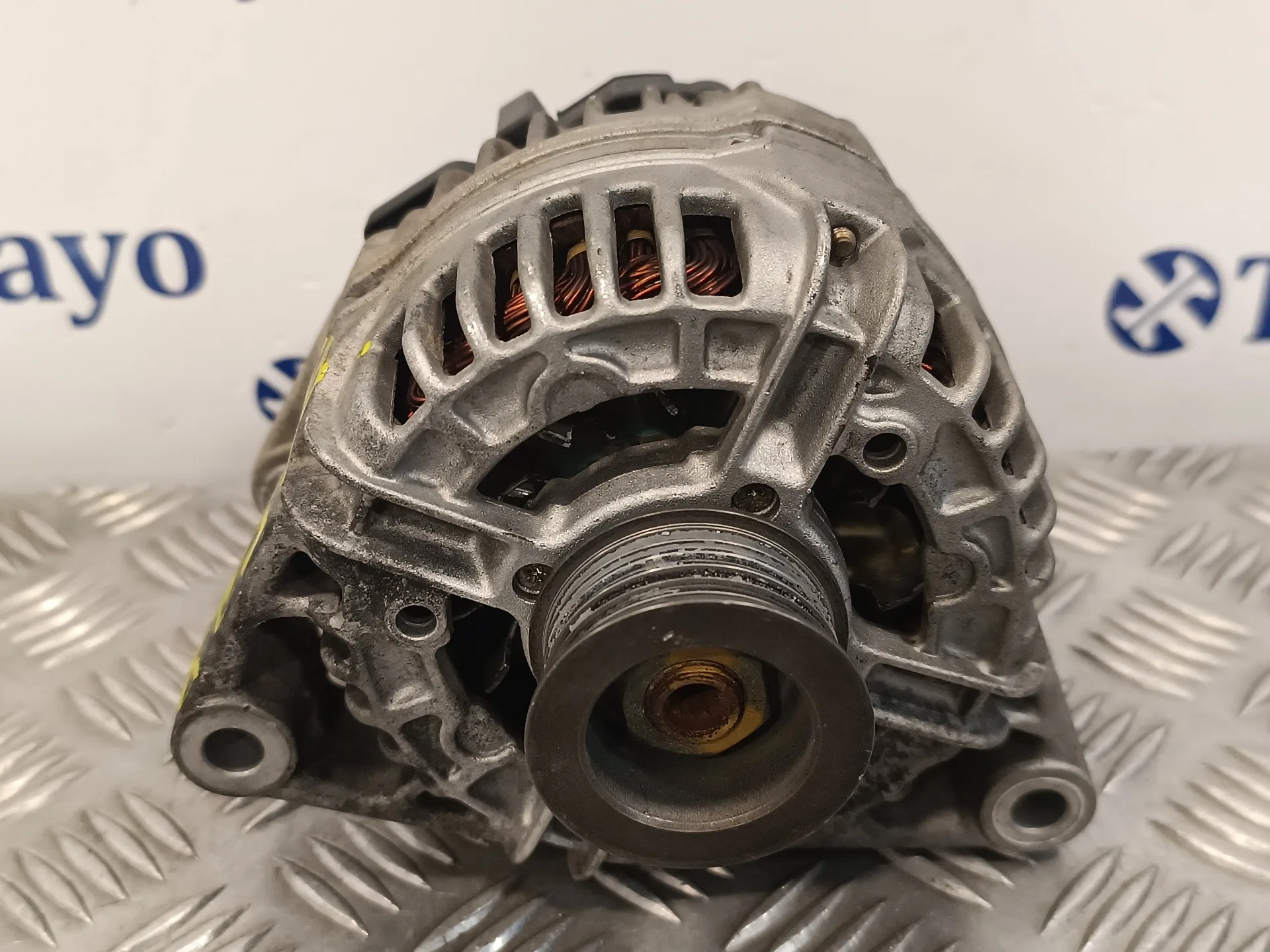 Alternador para Opel Zafira A