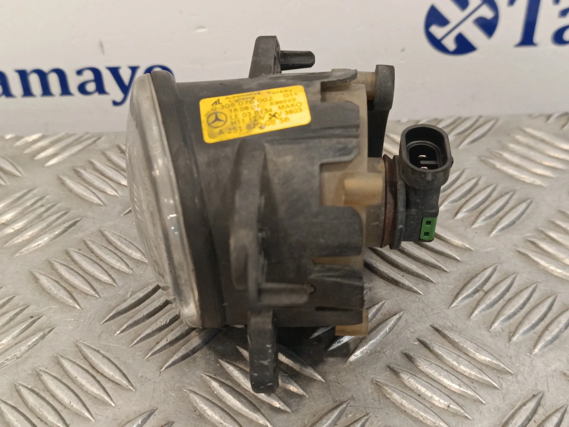 Faro Antiniebla Derecho para Mercedes-Benz Clase A (W169)