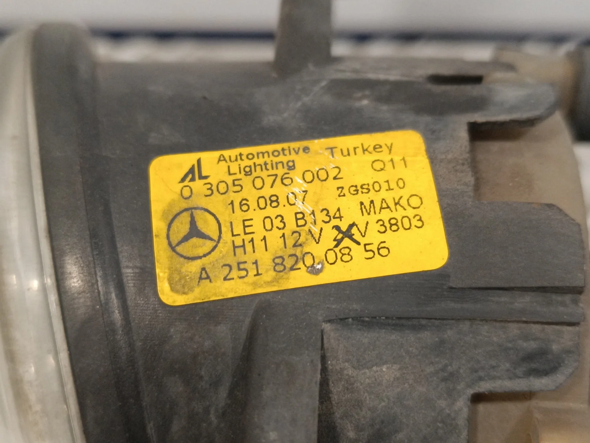 Faro Antiniebla Derecho para Mercedes-Benz Clase A (W169)