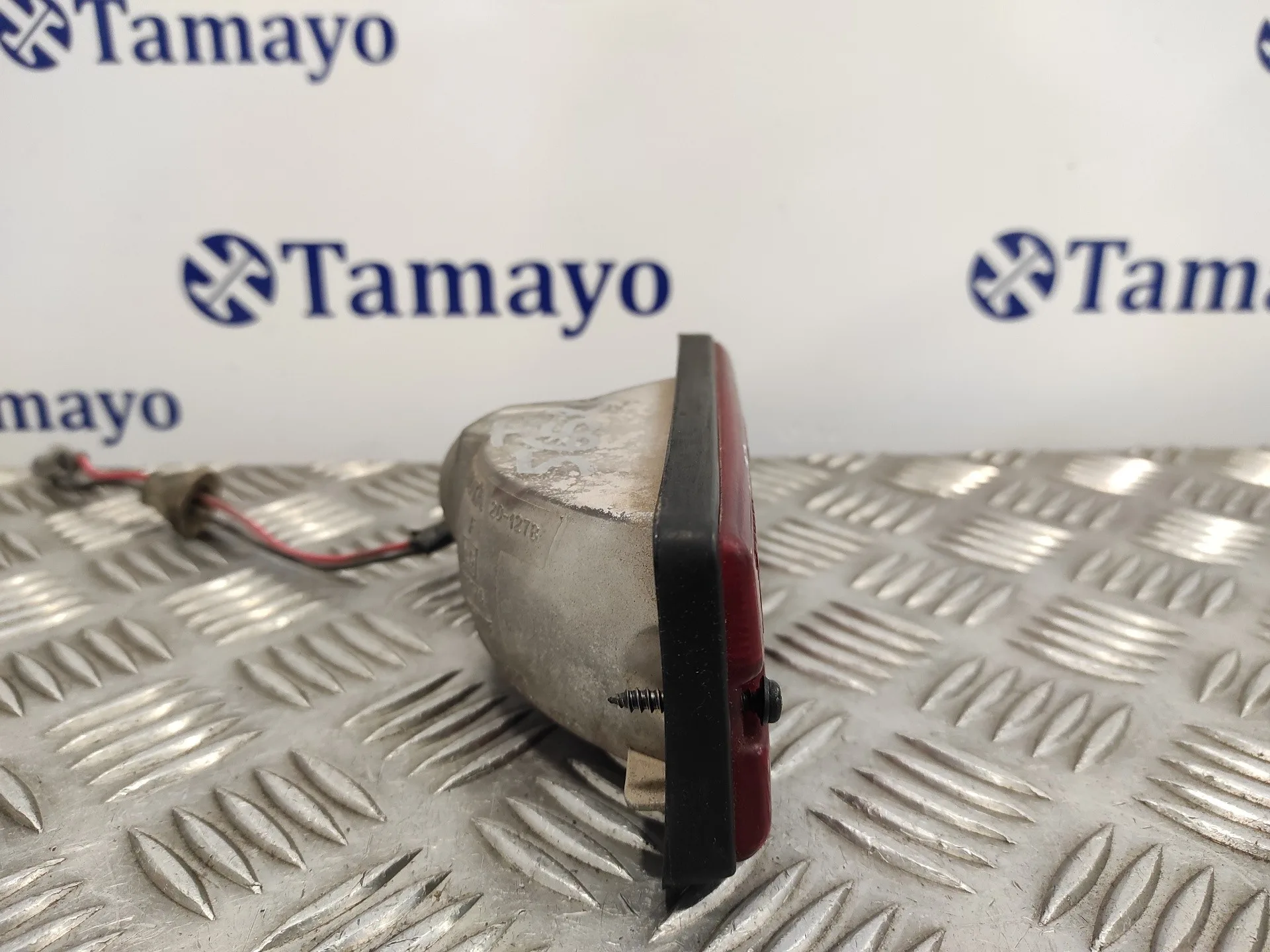 Piloto Trasero Izquierdo Porton para Toyota Rav 4 (A2)