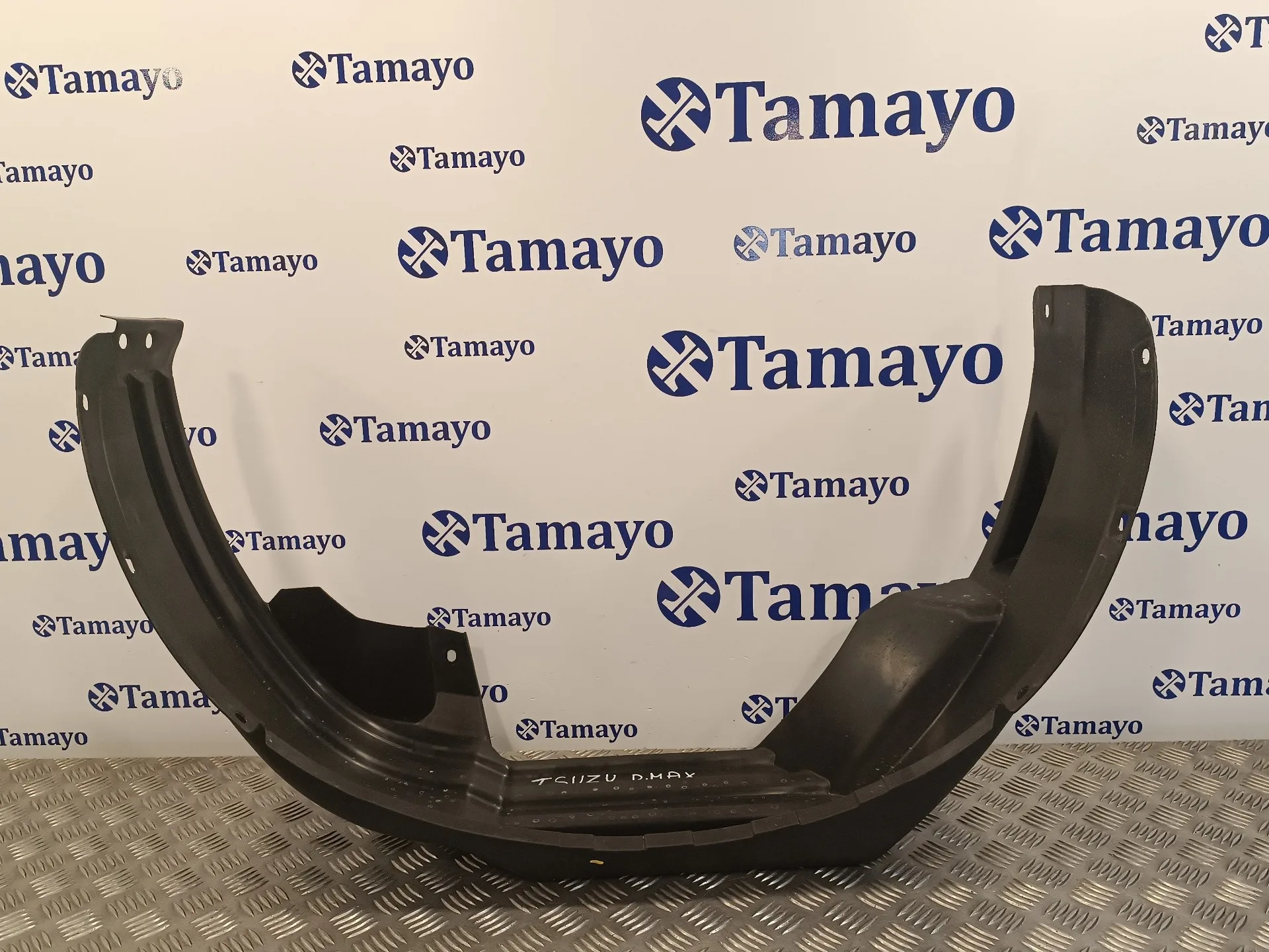 Plastico Paso Rueda Trasero Derecho para Isuzu D-Max