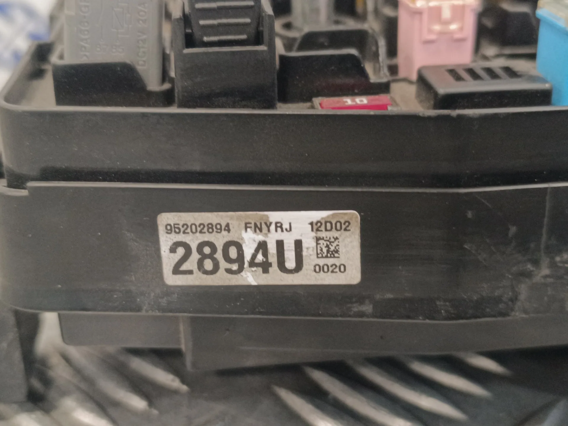 Caja Reles / Fusibles para Opel Antara