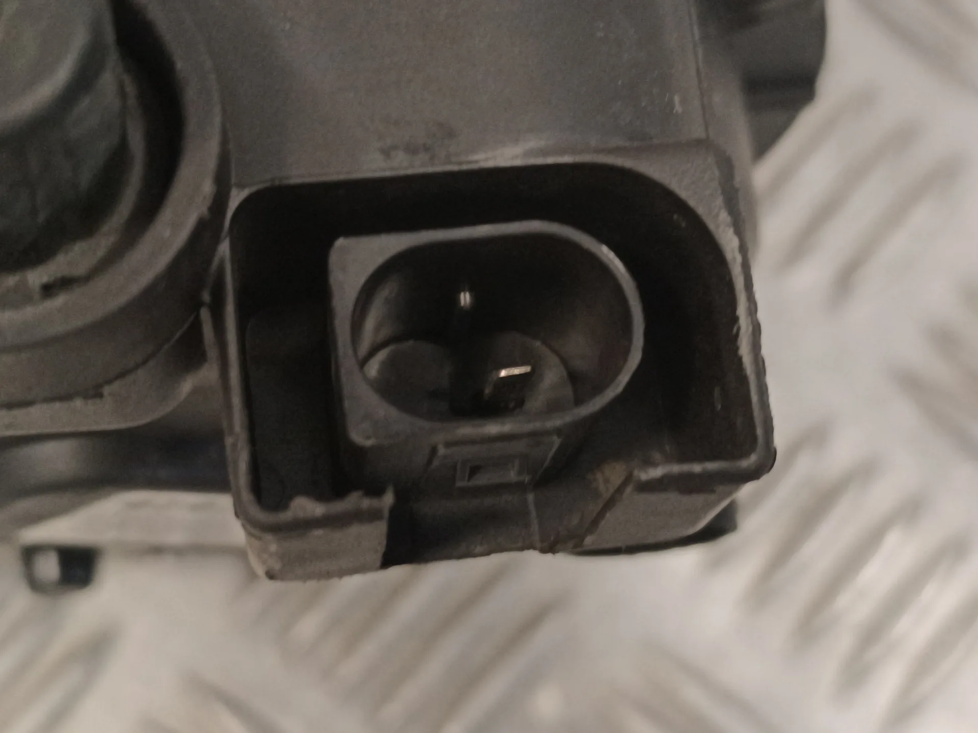 Alternador para Mercedes-Benz Clase A (W169)