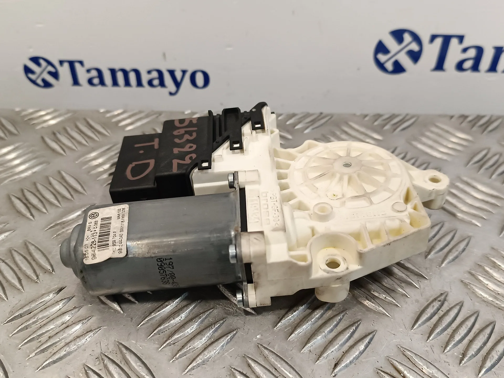 Motor Elevalunas Trasero Derecho para Volkswagen Passat Berlina (3C2)