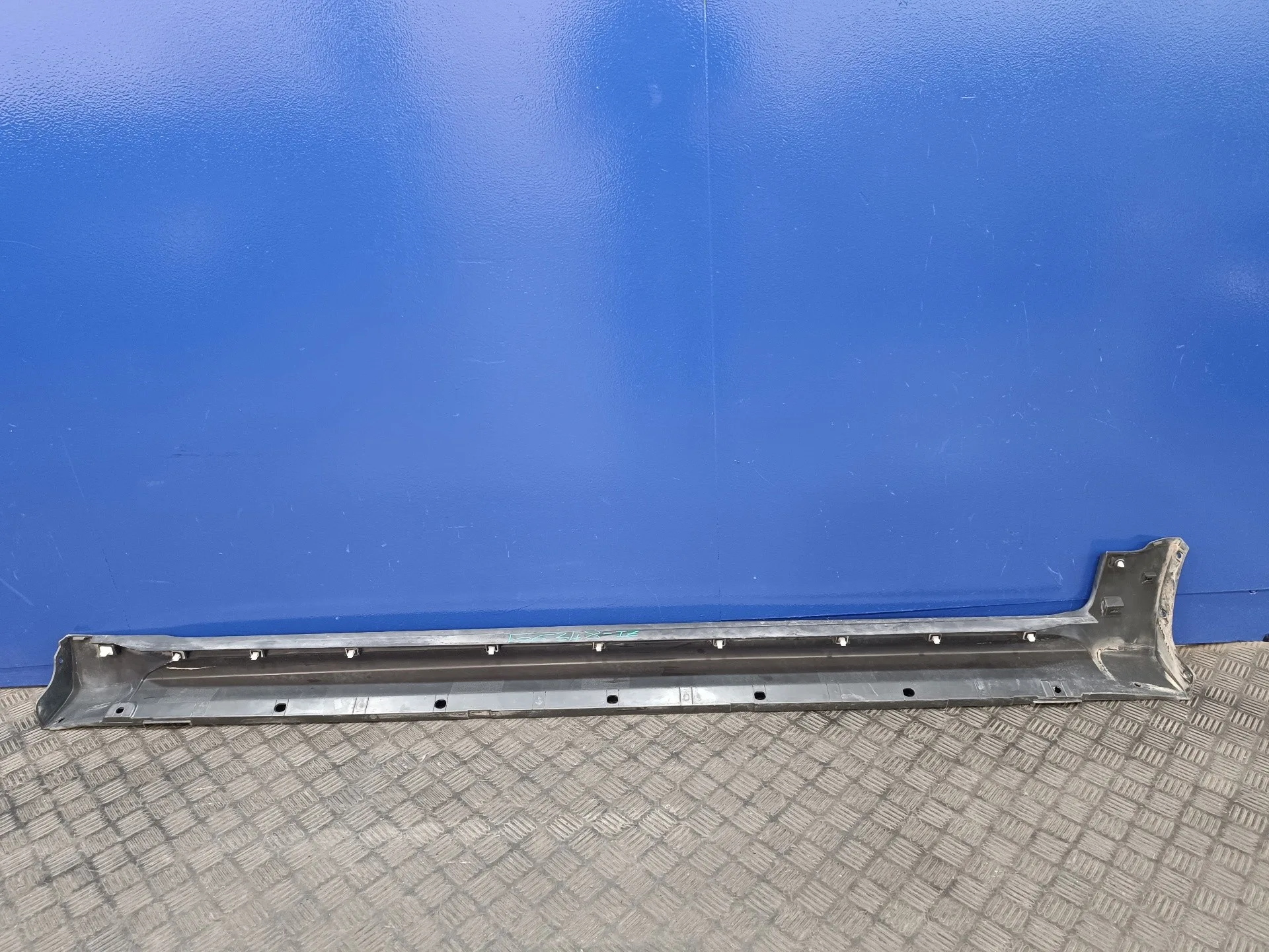 Faldon Lateral para Opel Antara