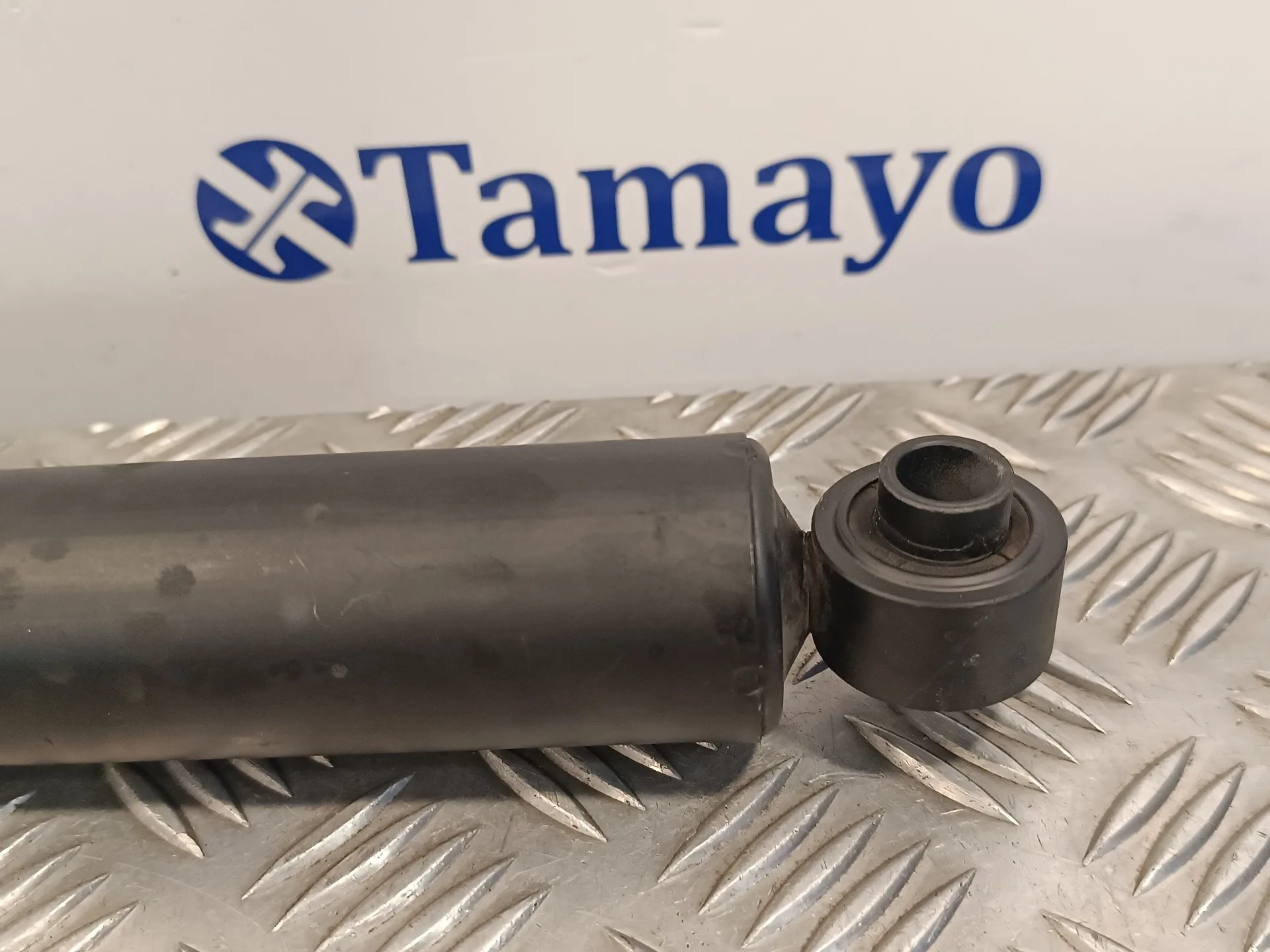 Amortiguador Trasero Derecho para Nissan Nt400 Cabstar (01/20214->)