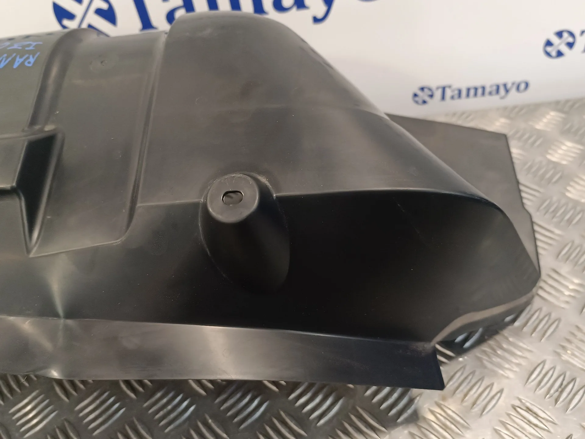 Plastico Paso Rueda Trasero Izquierdo para Ford Ranger (Tke)