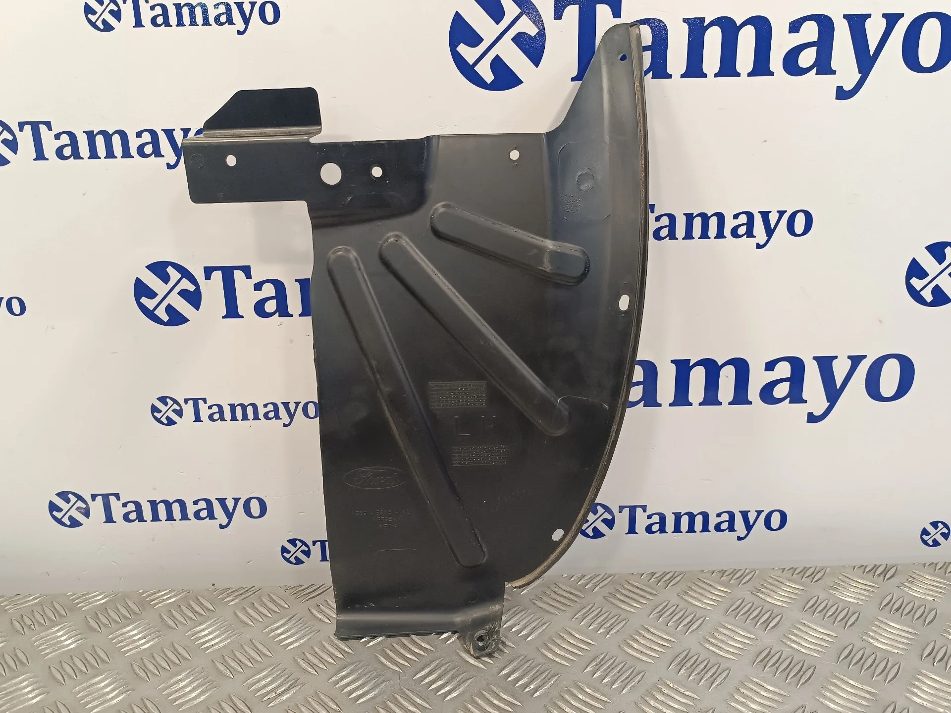 Plastico Paso Rueda Trasero Izquierdo para Ford Ranger (Tke)
