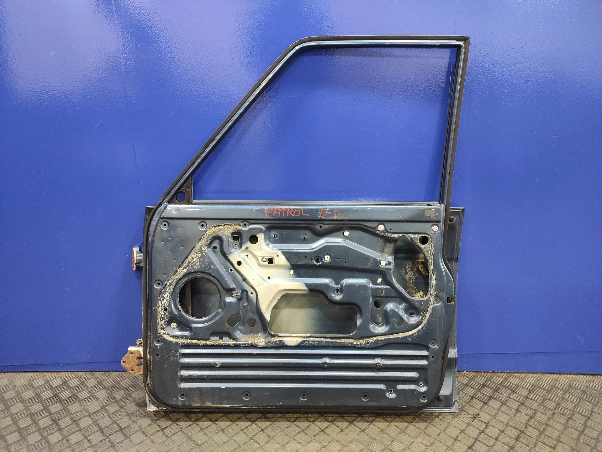 Puerta Delantera Derecha para Nissan Patrol Gr (Y60)