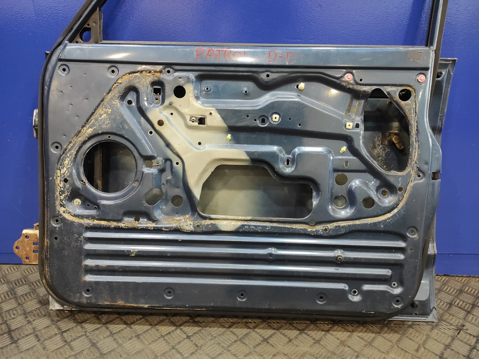Puerta Delantera Derecha para Nissan Patrol Gr (Y60)