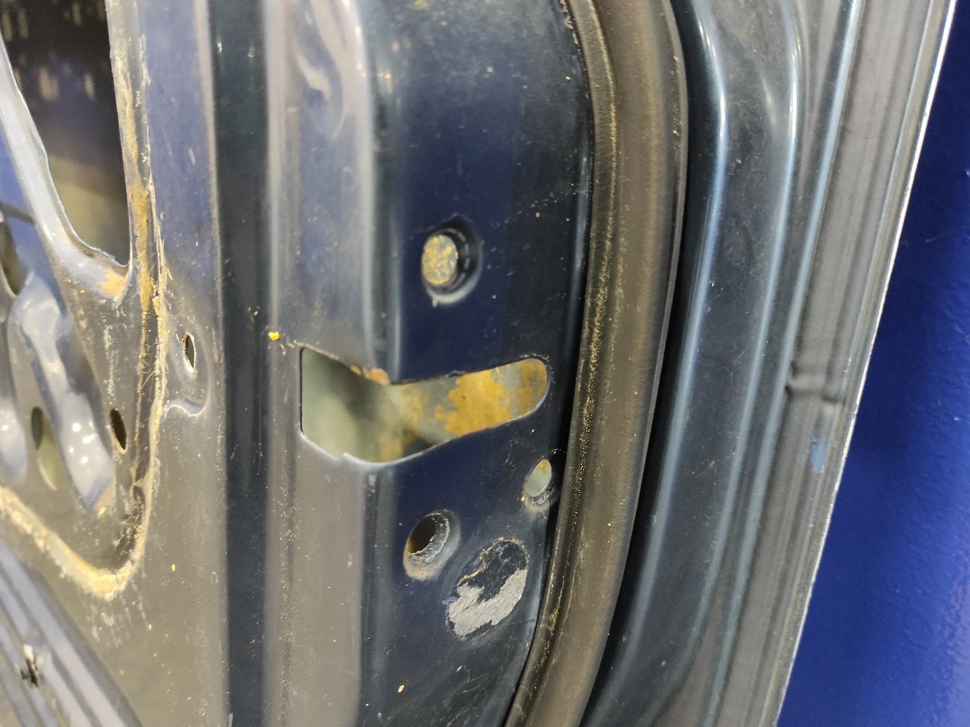 Puerta Delantera Derecha para Nissan Patrol Gr (Y60)