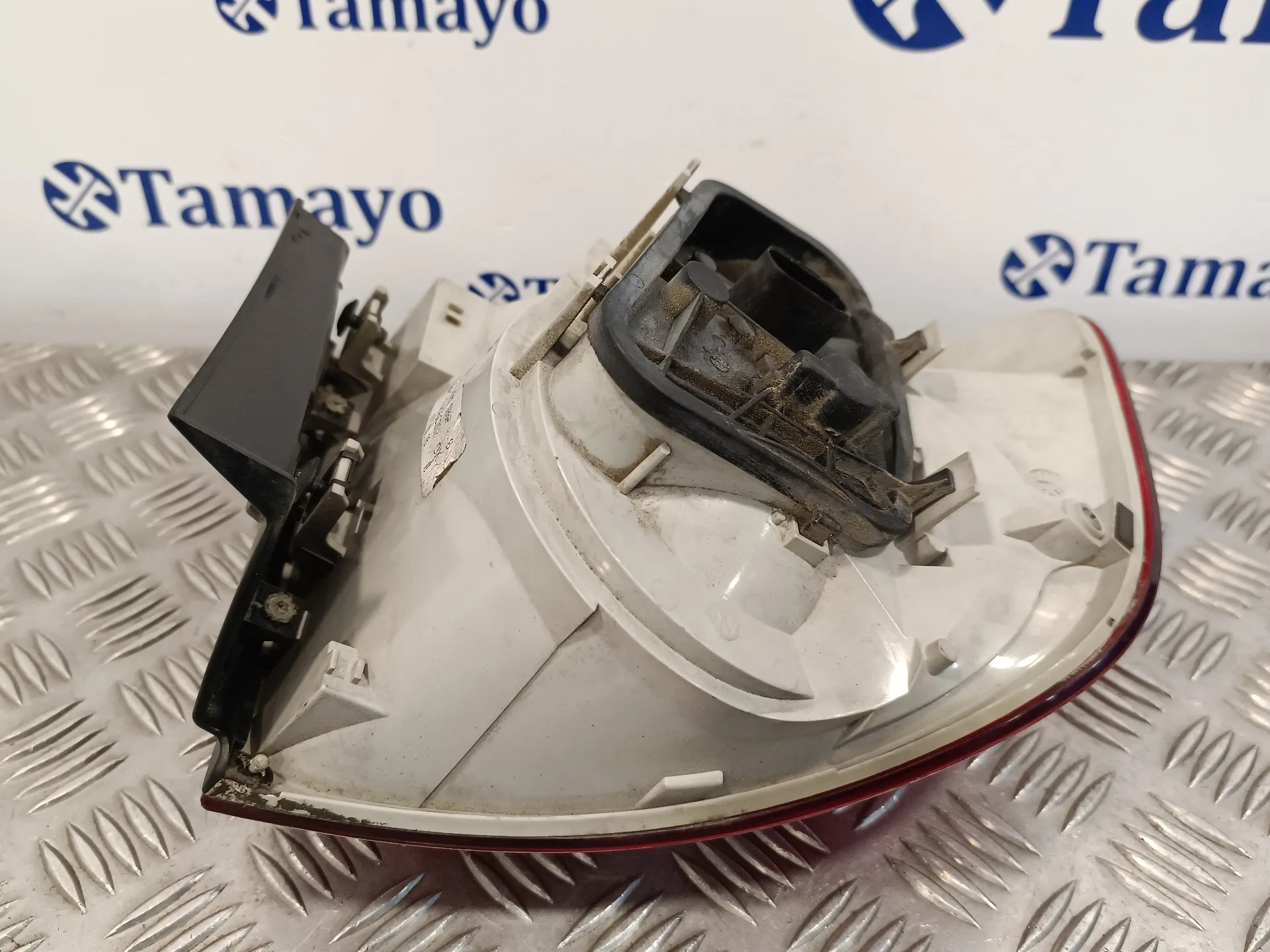 Piloto Trasero Derecho para Volkswagen Touareg (7La)