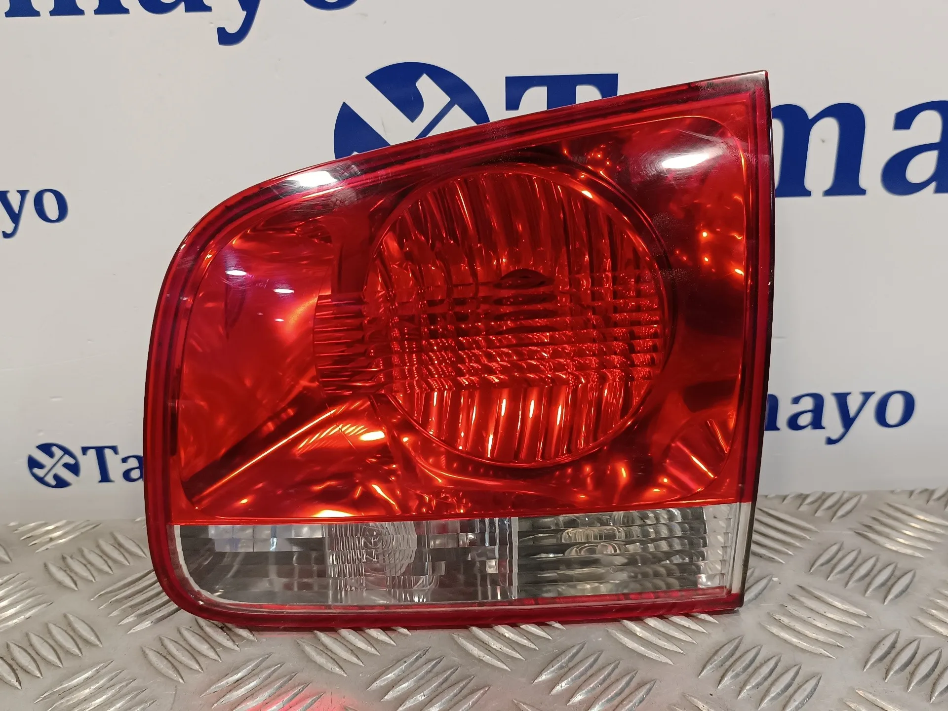Piloto Trasero Derecho Interior para Volkswagen Touareg (7La)