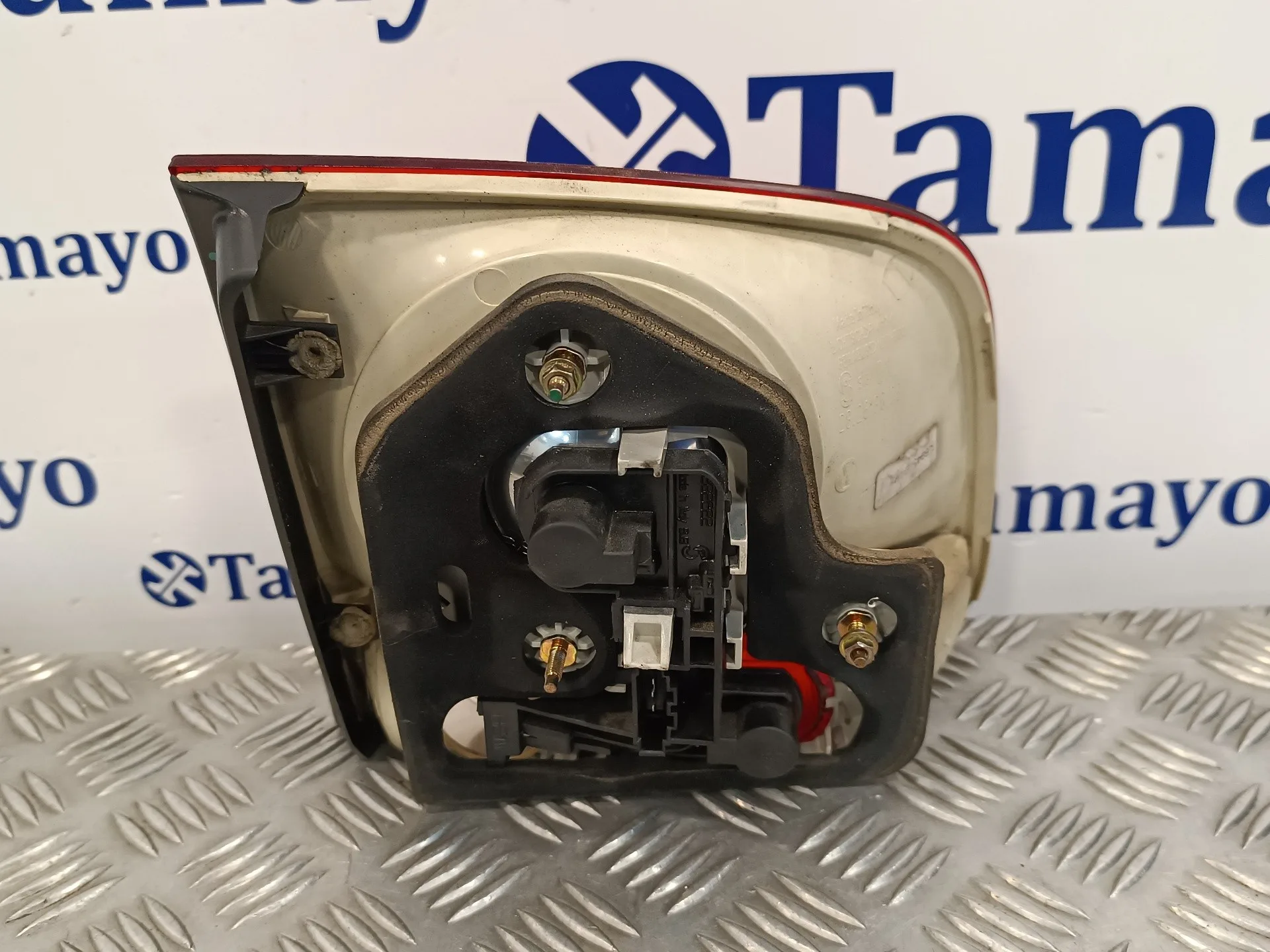 Piloto Trasero Derecho Interior para Volkswagen Touareg (7La)