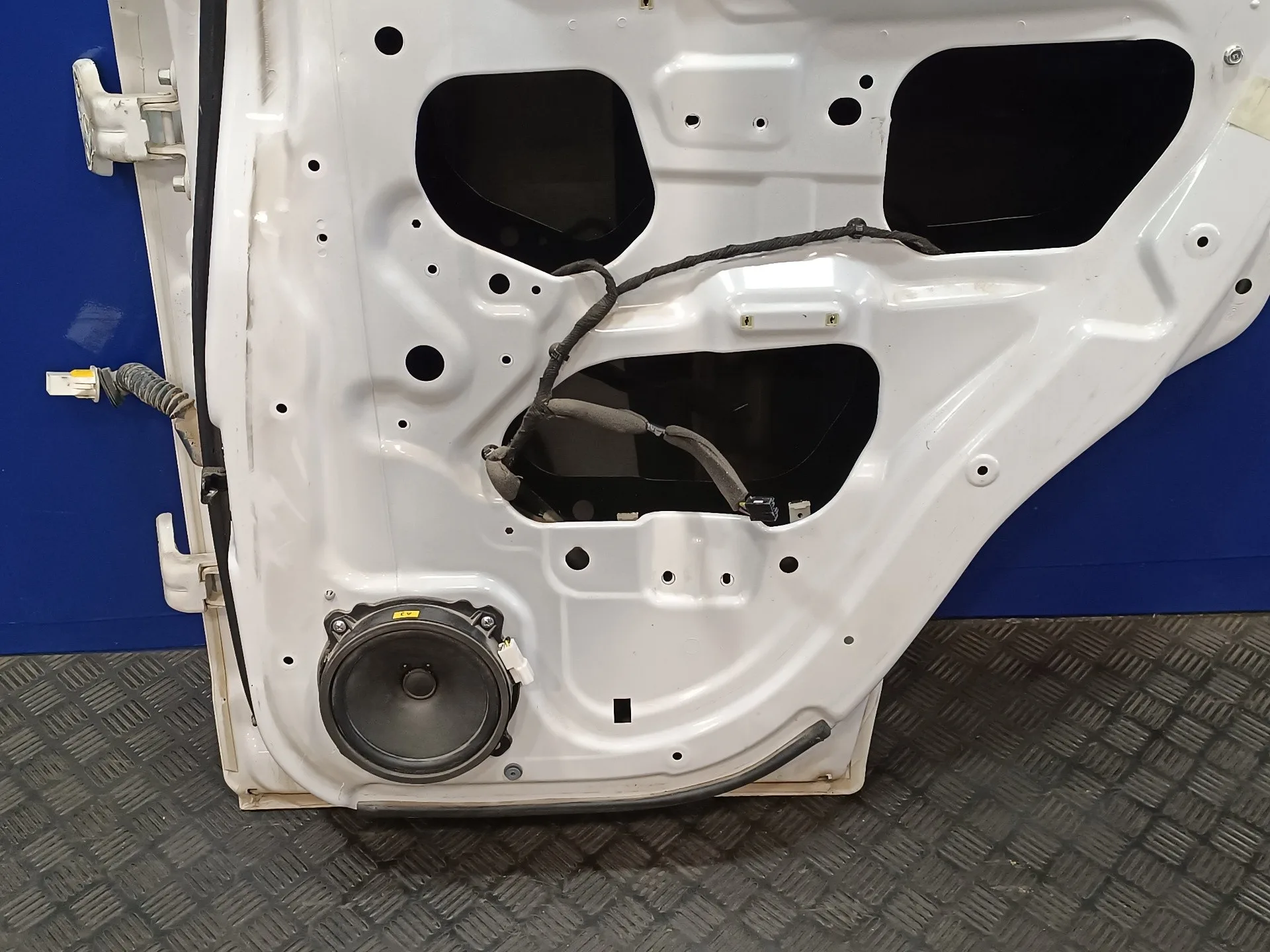 Puerta Trasera Derecha para Opel Antara