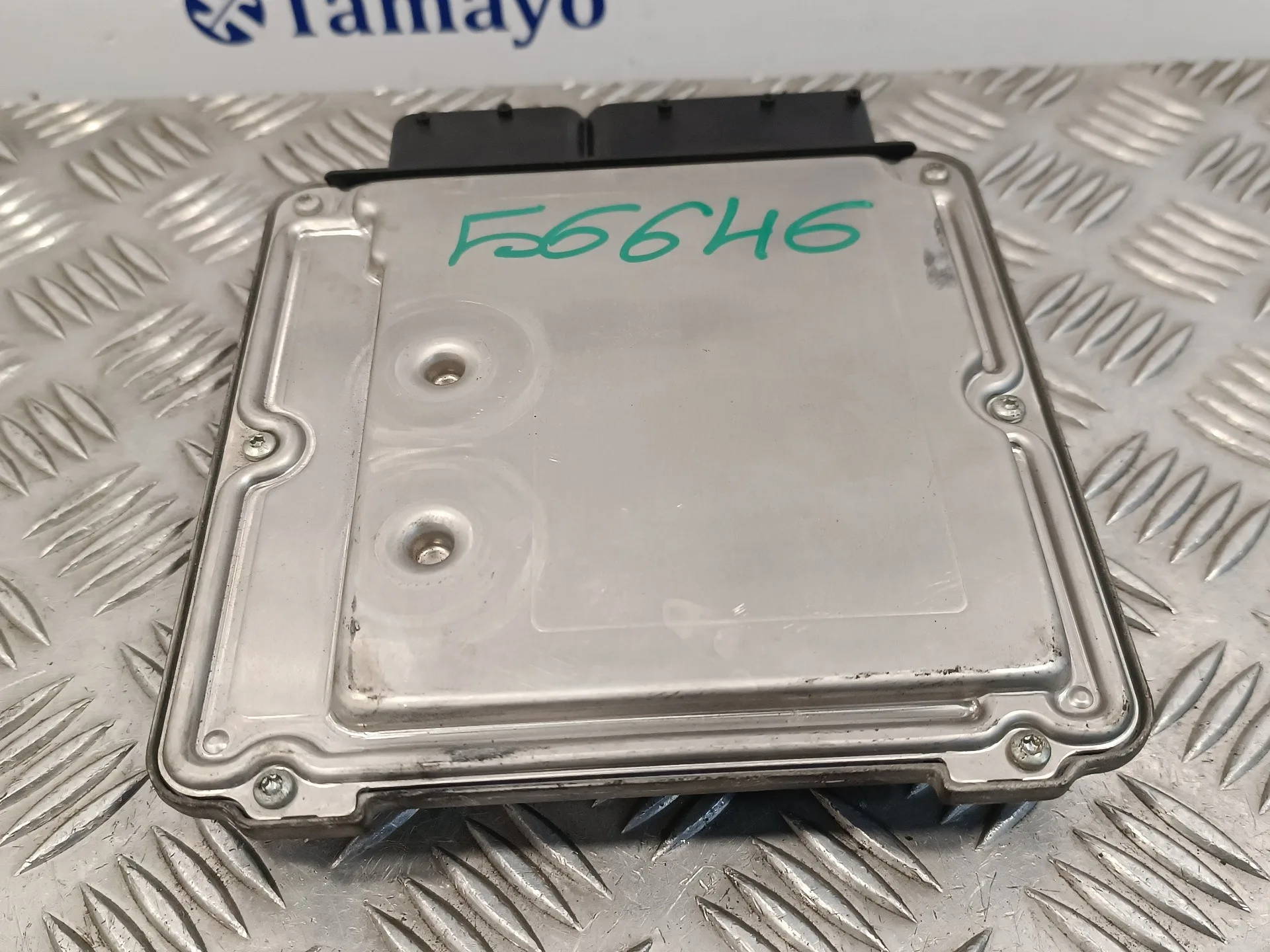 Centralita Motor Uce para Volkswagen Touareg (7La)
