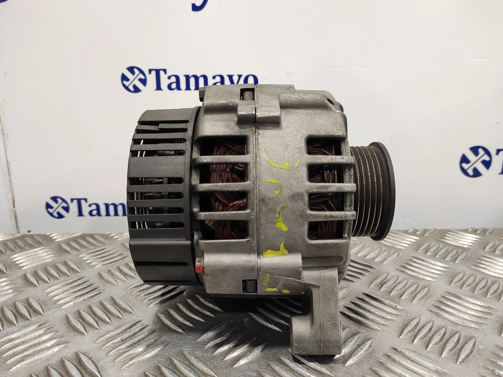 Alternador para Audi A6 Avant (4B5)