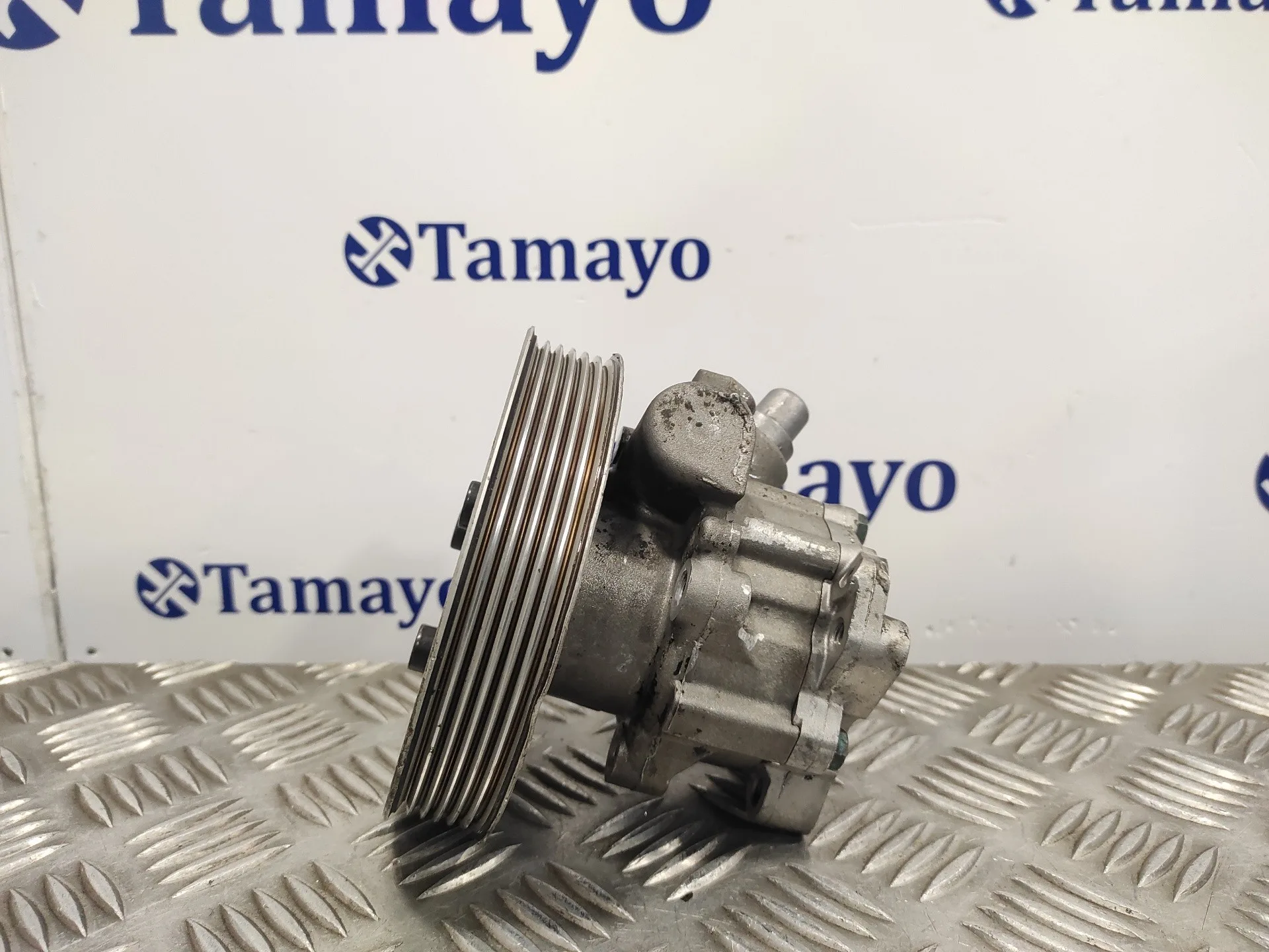 Bomba Direccion para Audi A6 Avant (4B5)