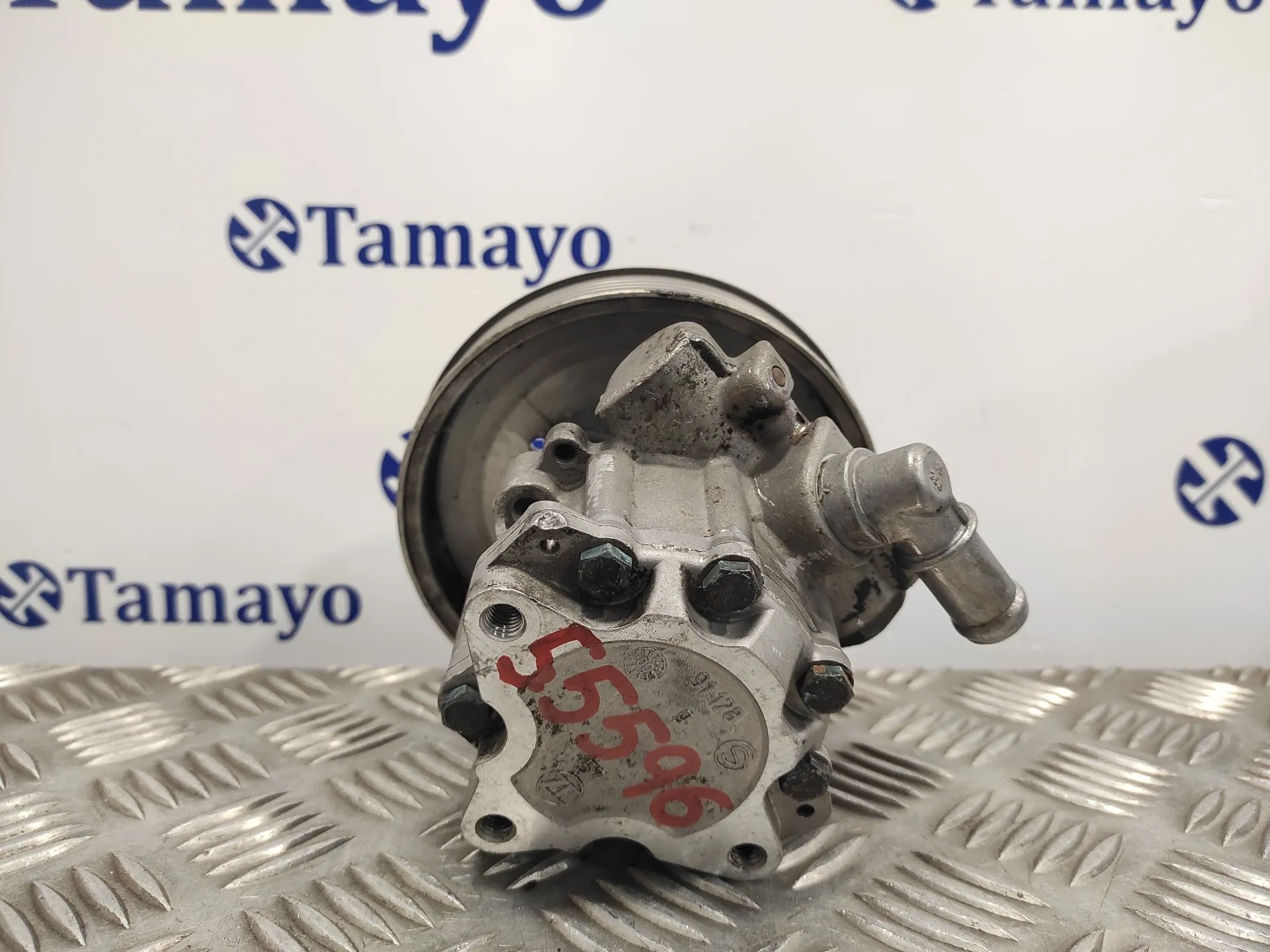 Bomba Direccion para Audi A6 Avant (4B5)