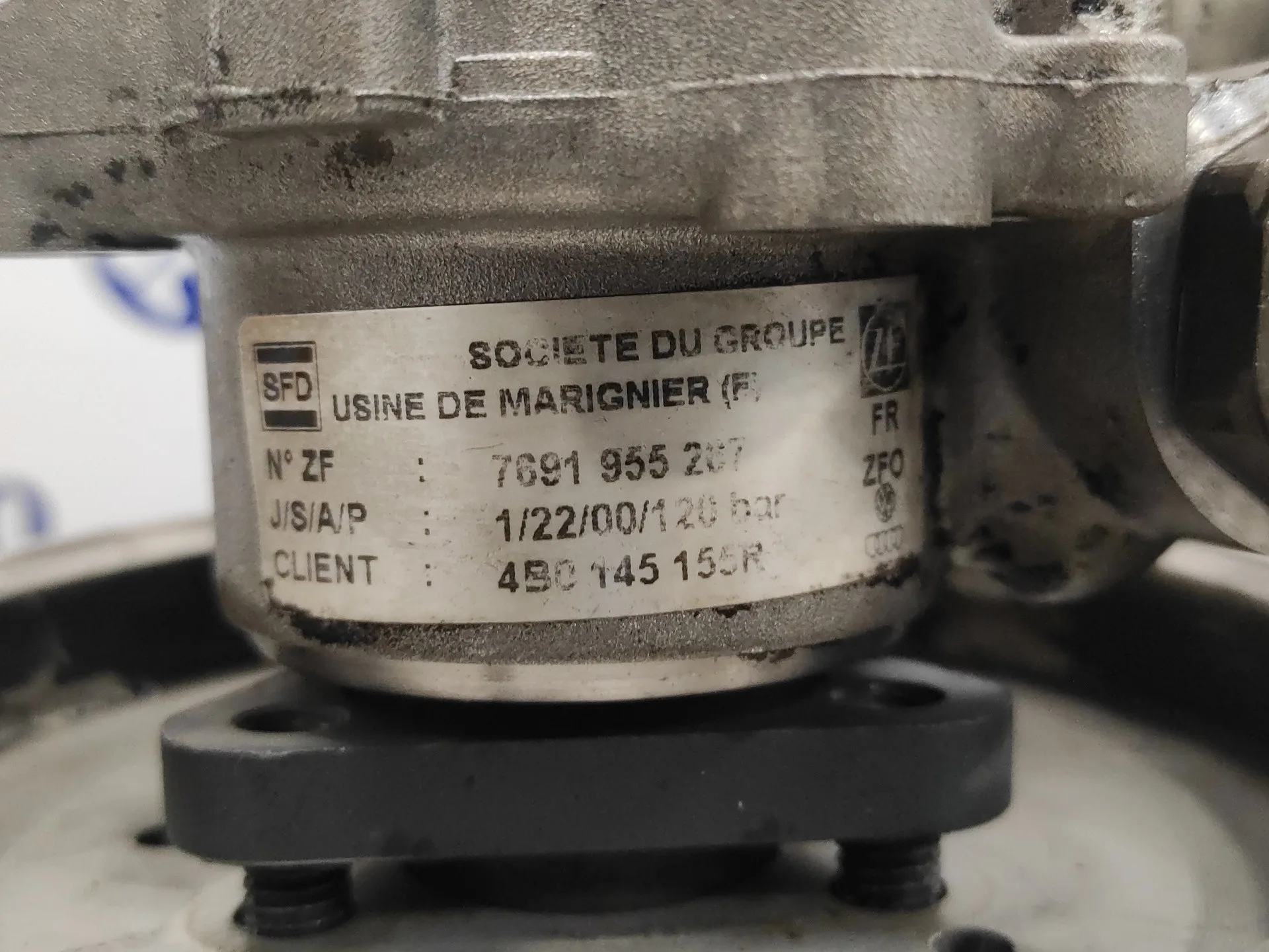 Bomba Direccion para Audi A6 Avant (4B5)