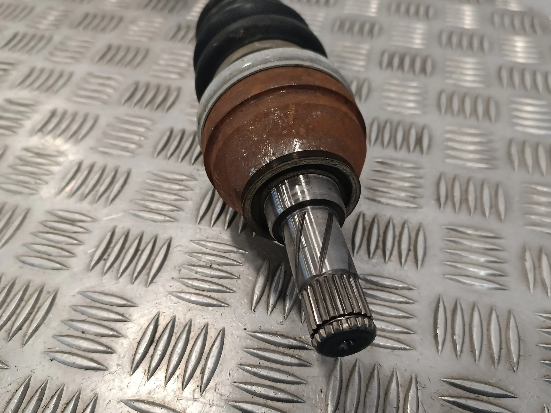 Transmision Delantera Izquierda para Opel Astra J Lim.